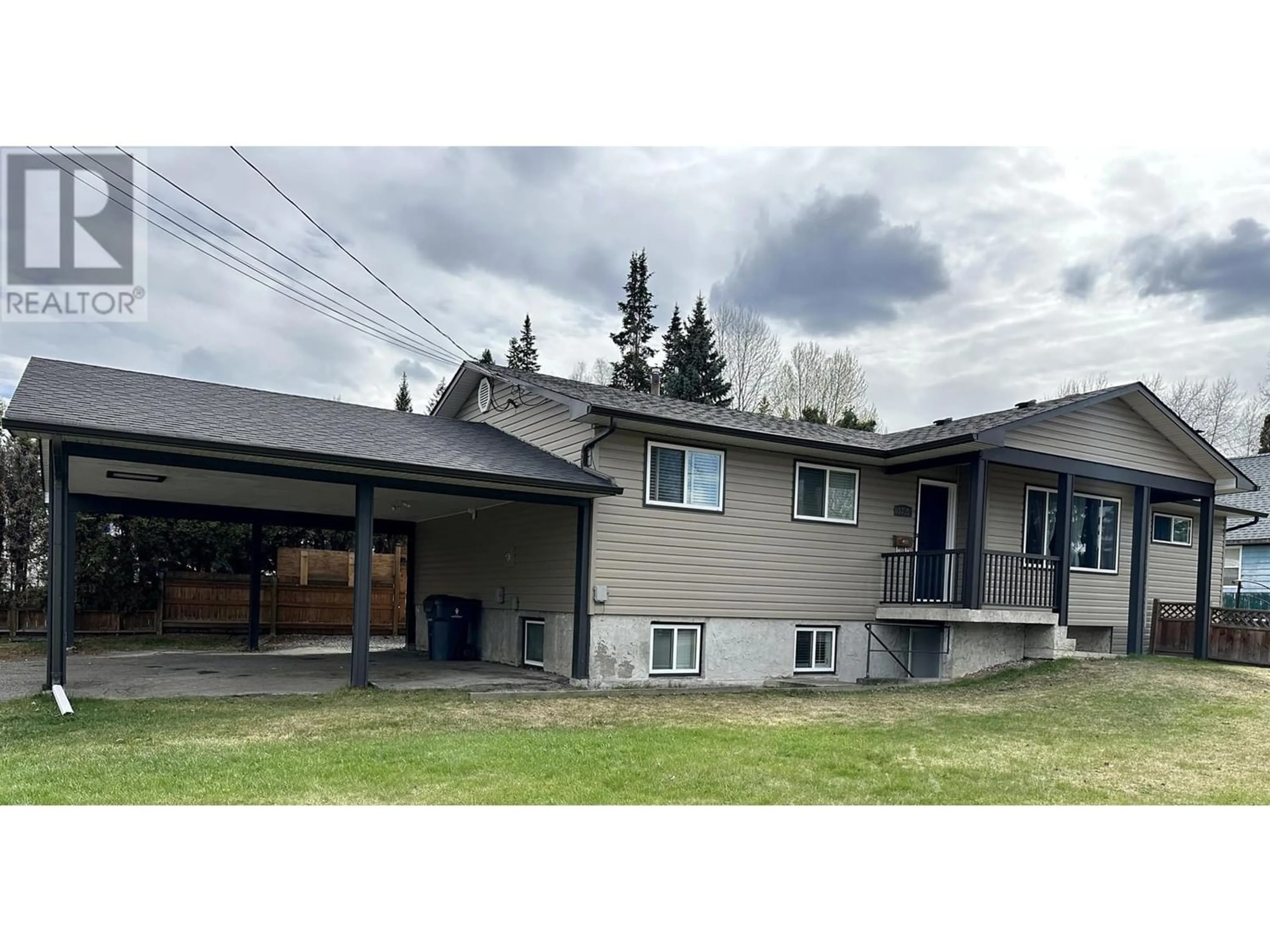 Frontside or backside of a home for 1355 PEARSON AVENUE, Prince George British Columbia V2L4K4