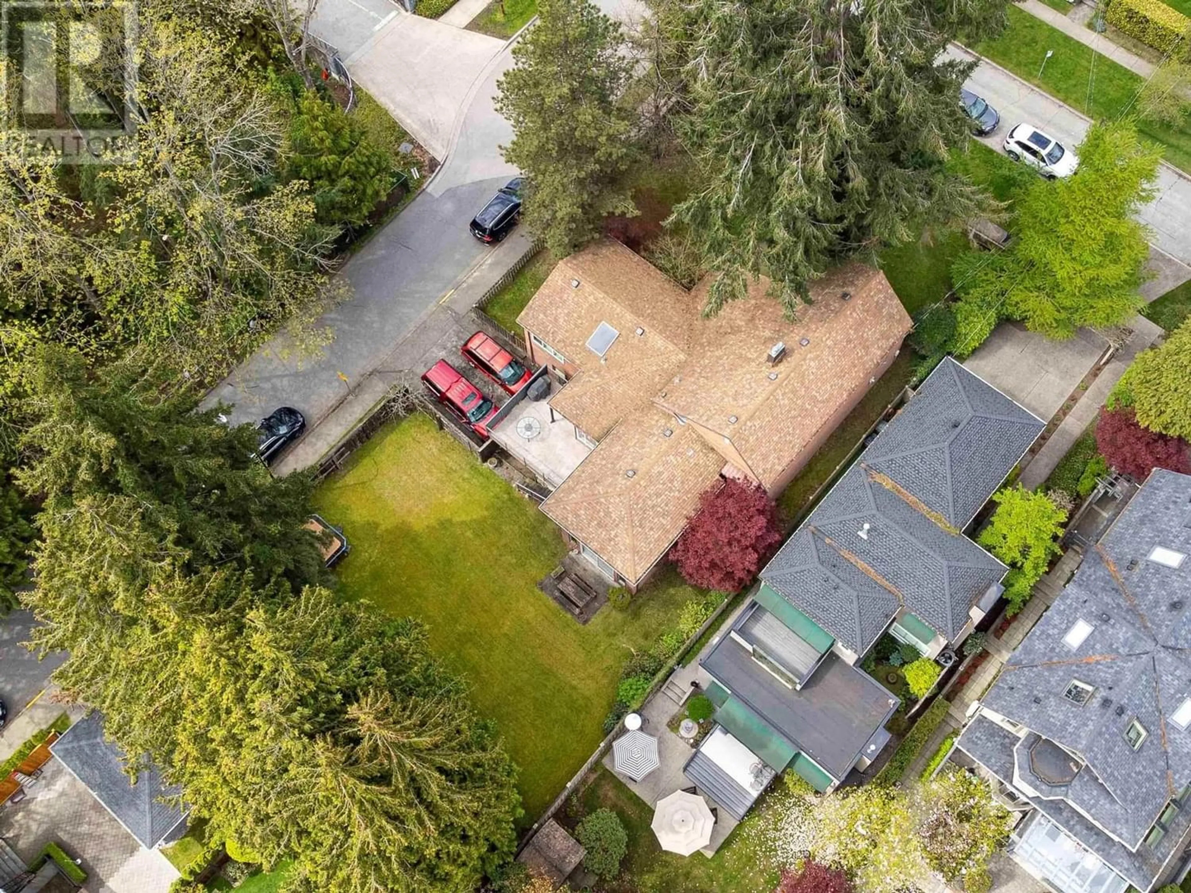 Frontside or backside of a home for 3186 W 42 AVENUE, Vancouver British Columbia V6N3H2