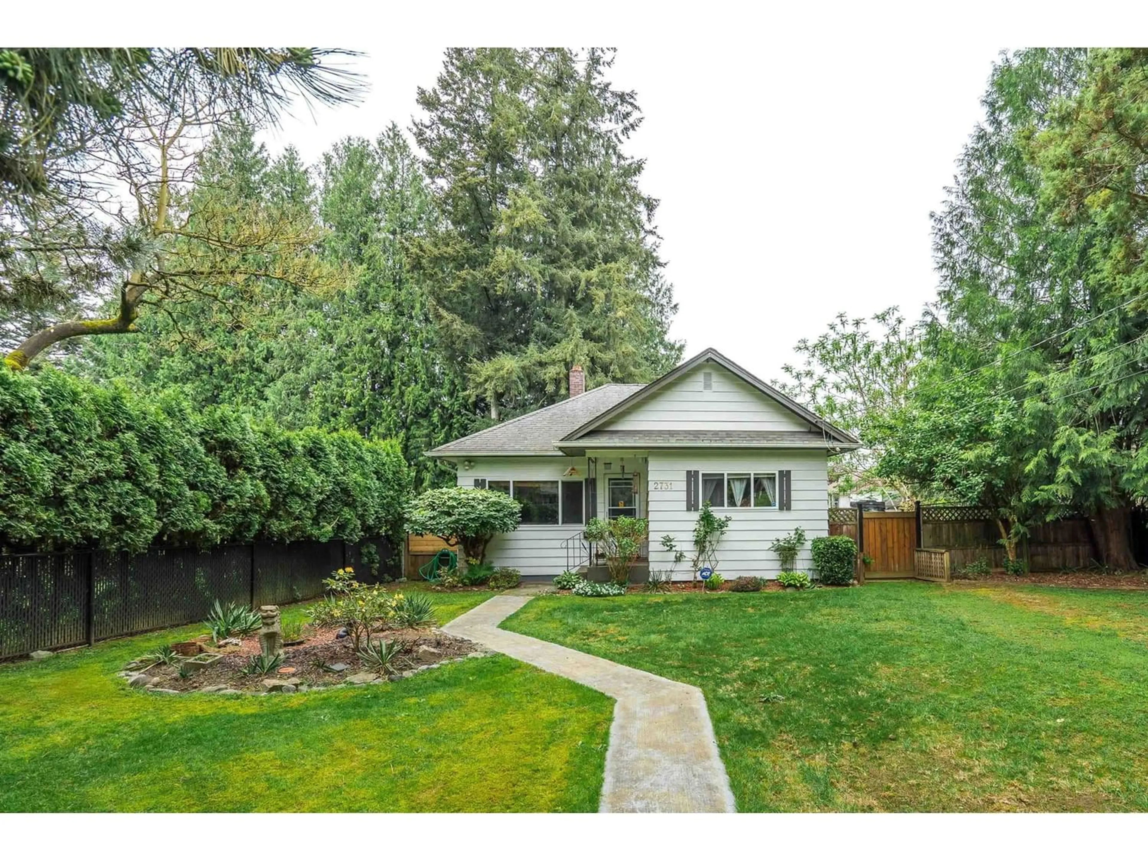 Frontside or backside of a home for 2731 MCCALLUM ROAD, Abbotsford British Columbia V2S3R2