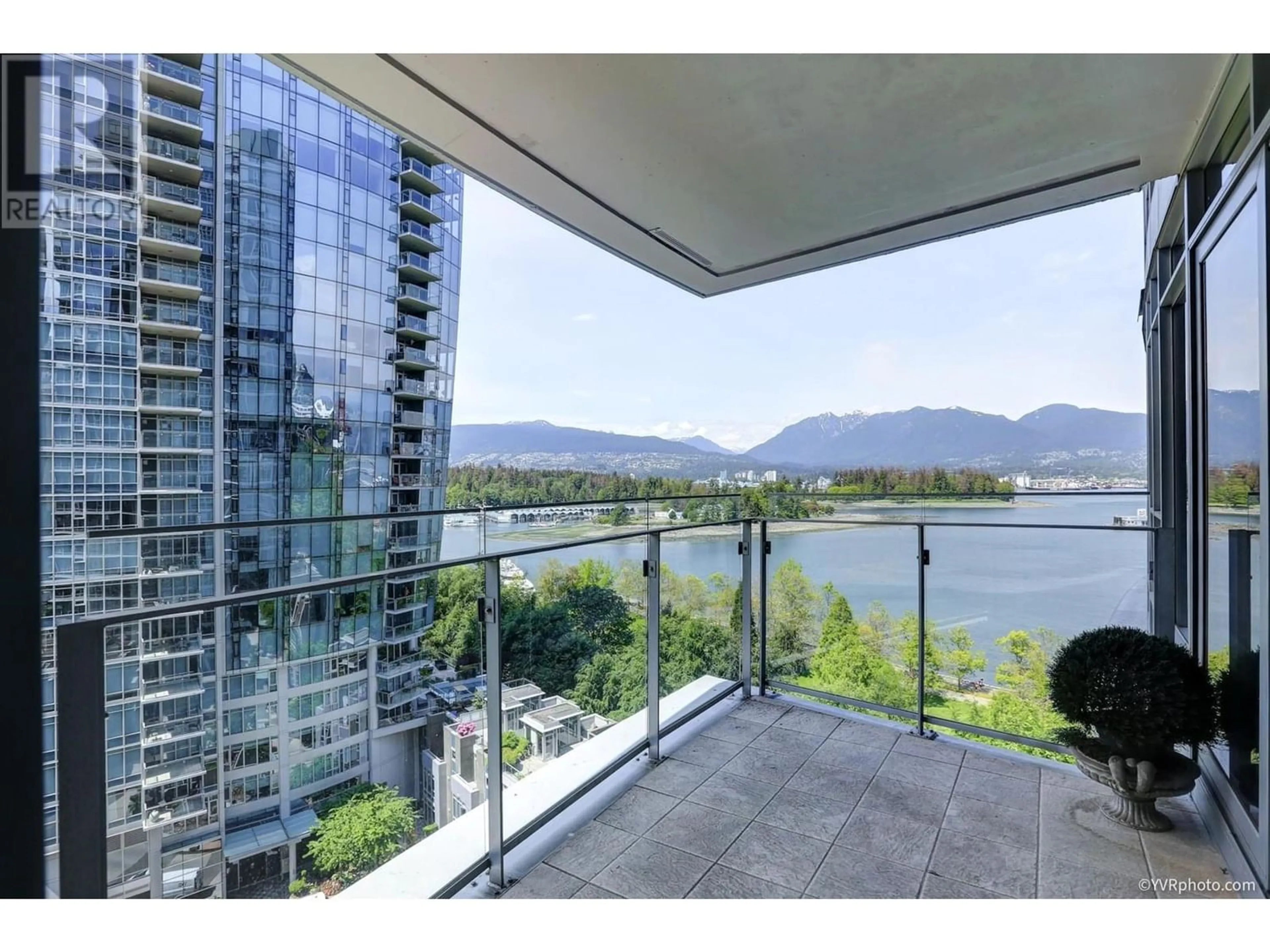 A pic from exterior of the house or condo, the view of lake or river for 1003 1233 W CORDOVA STREET, Vancouver British Columbia V6C3R1