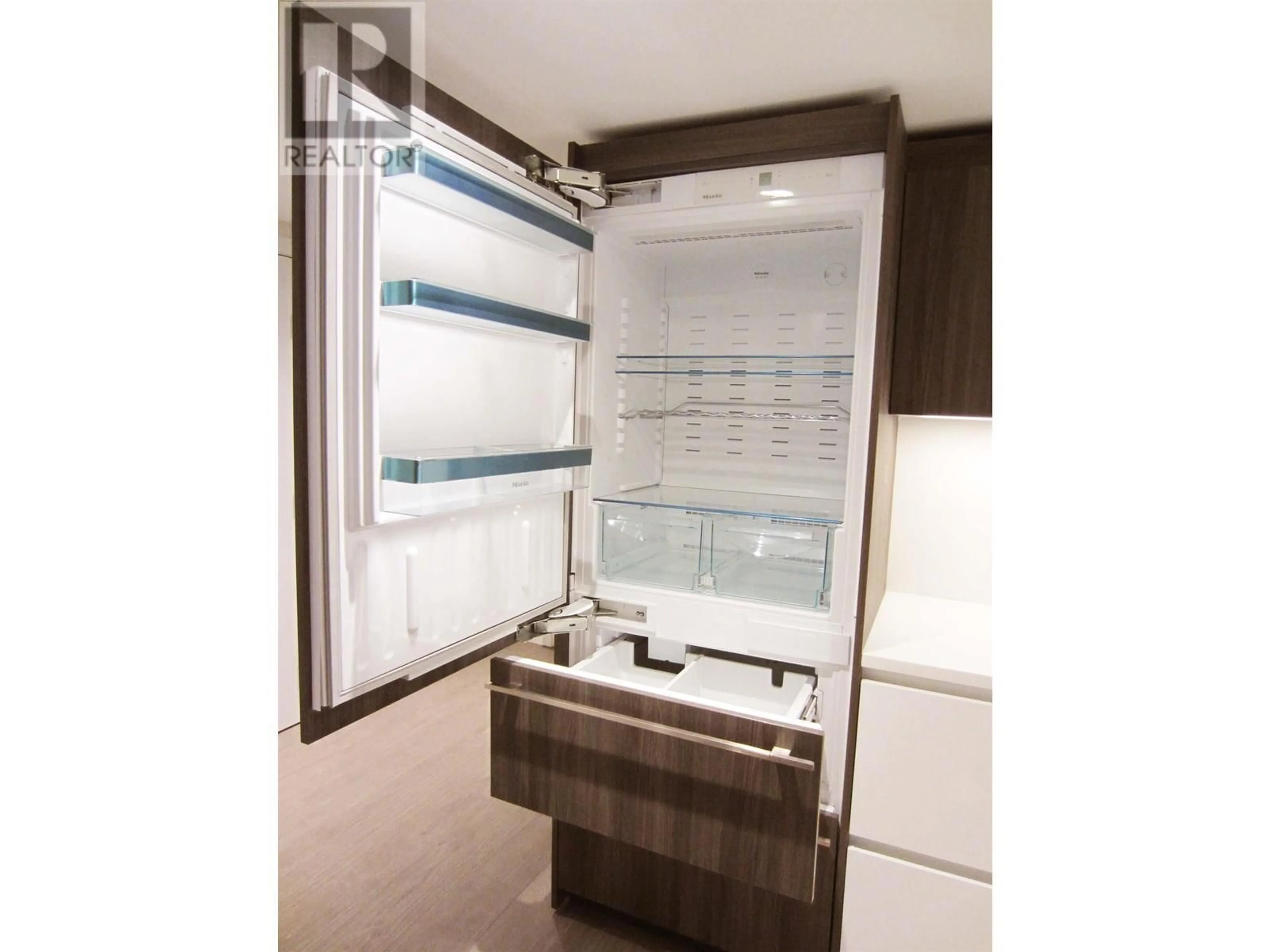 Standard kitchen, wood/laminate floor for 704 - 6320 NO. 3 ROAD, Richmond British Columbia V6Y0L5