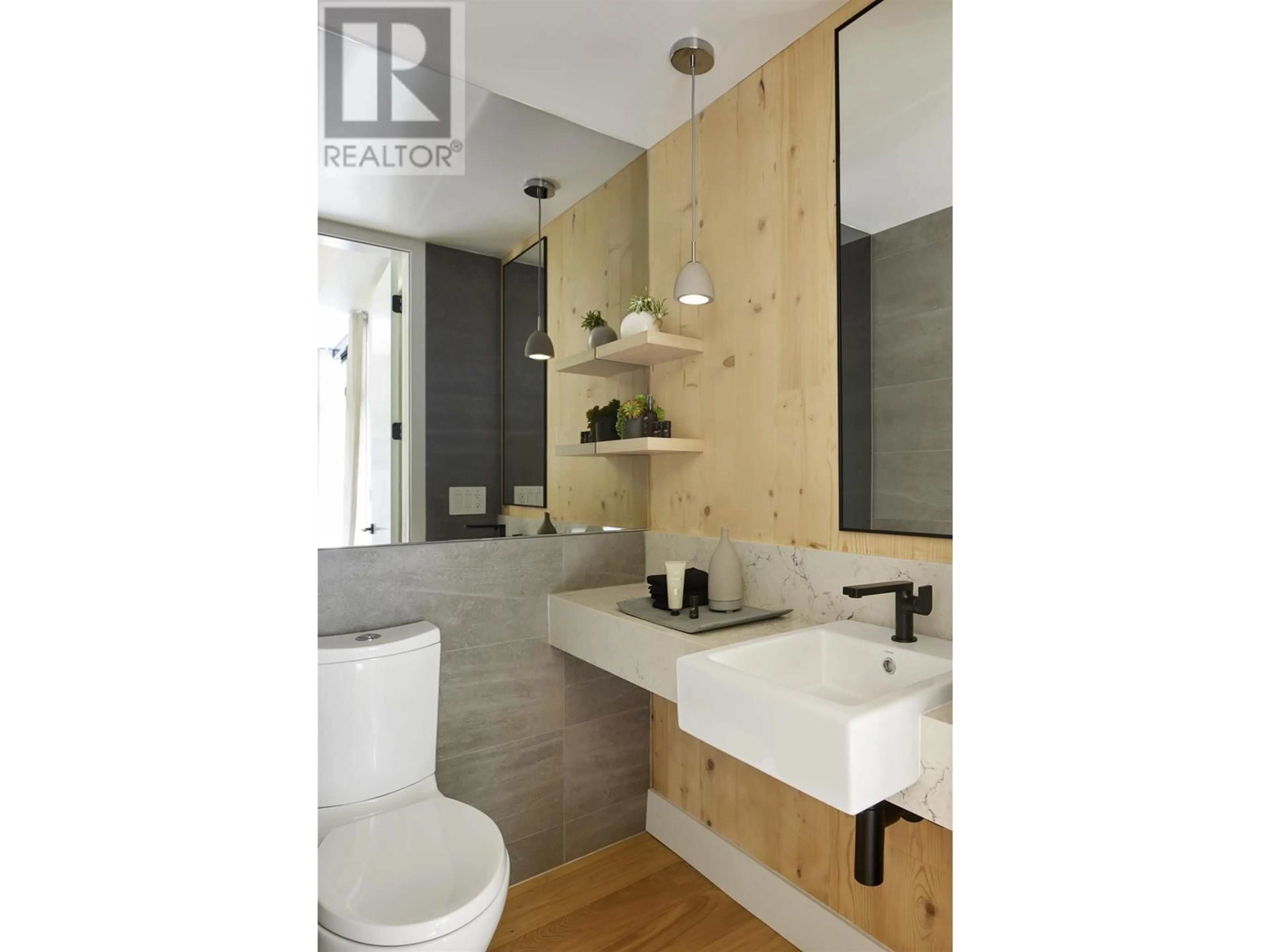 Contemporary bathroom for 121 310 SALTER STREET, New Westminster British Columbia V3M0N7