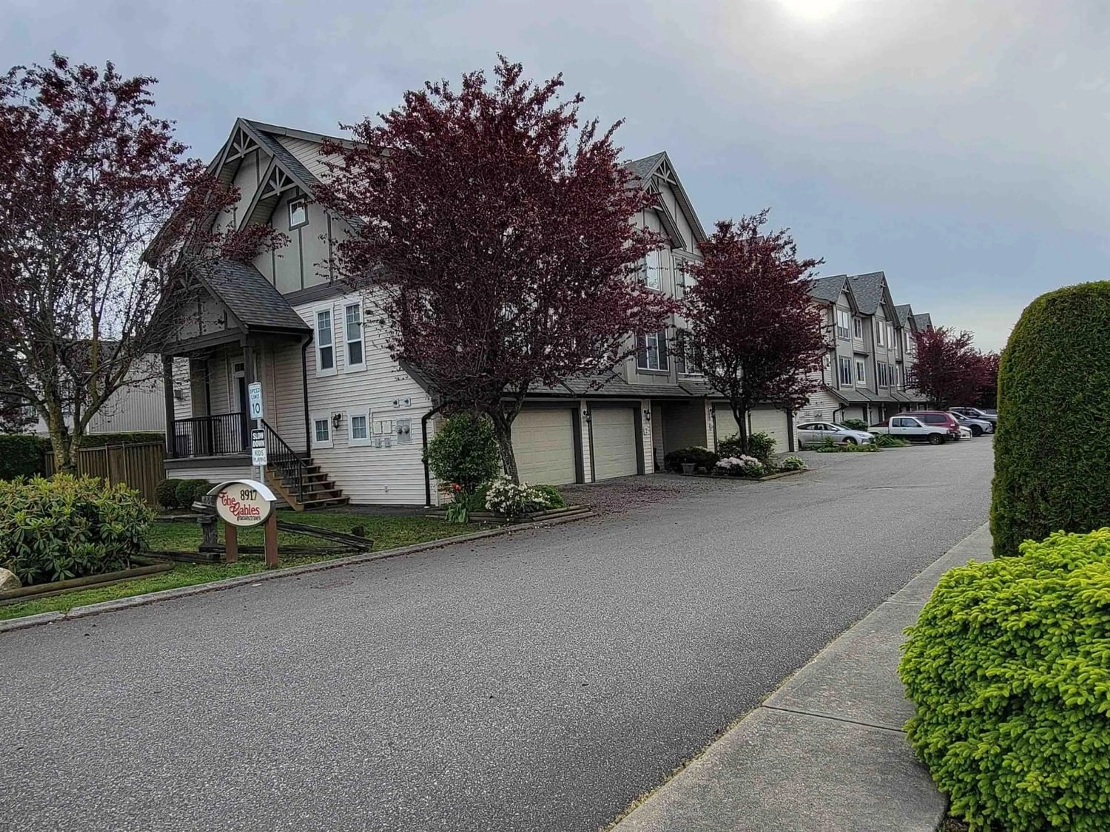A pic from exterior of the house or condo for 2 8917 EDWARD STREET, Chilliwack British Columbia V2P4E2