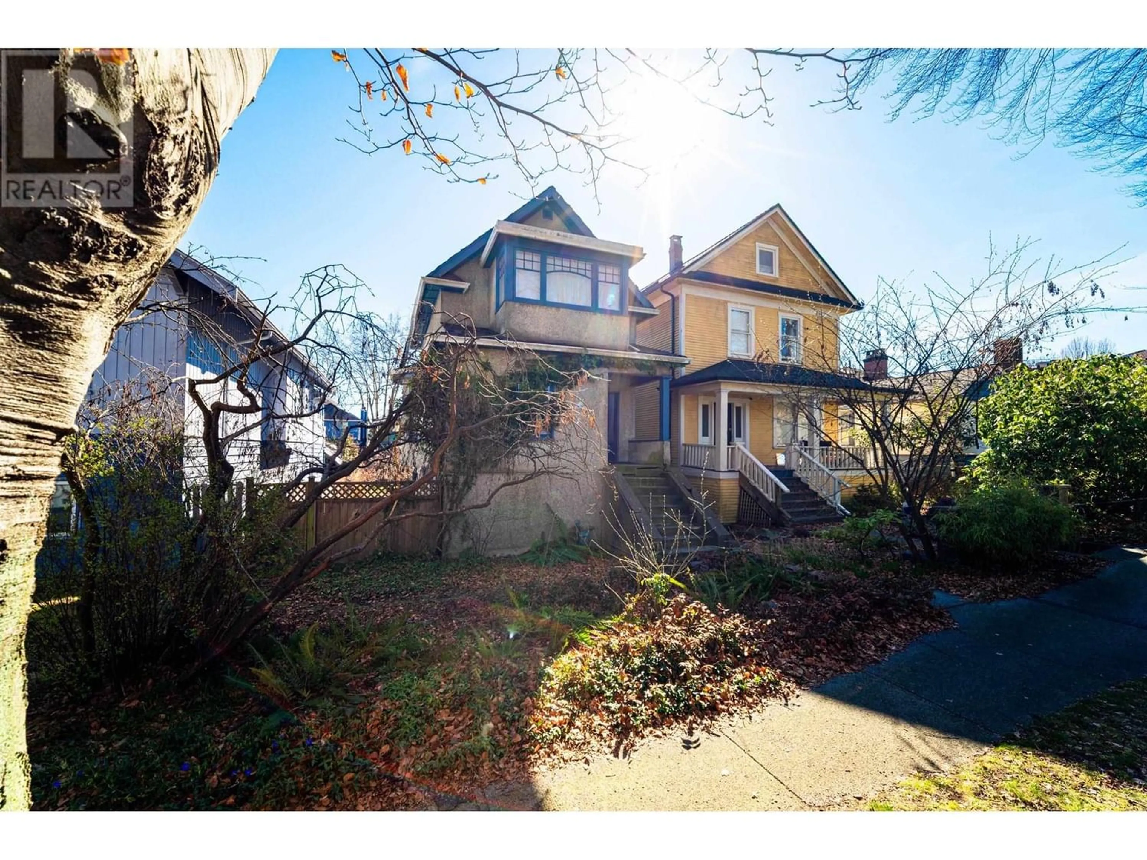 Frontside or backside of a home for 58 E 40TH AVENUE, Vancouver British Columbia V5W1L4