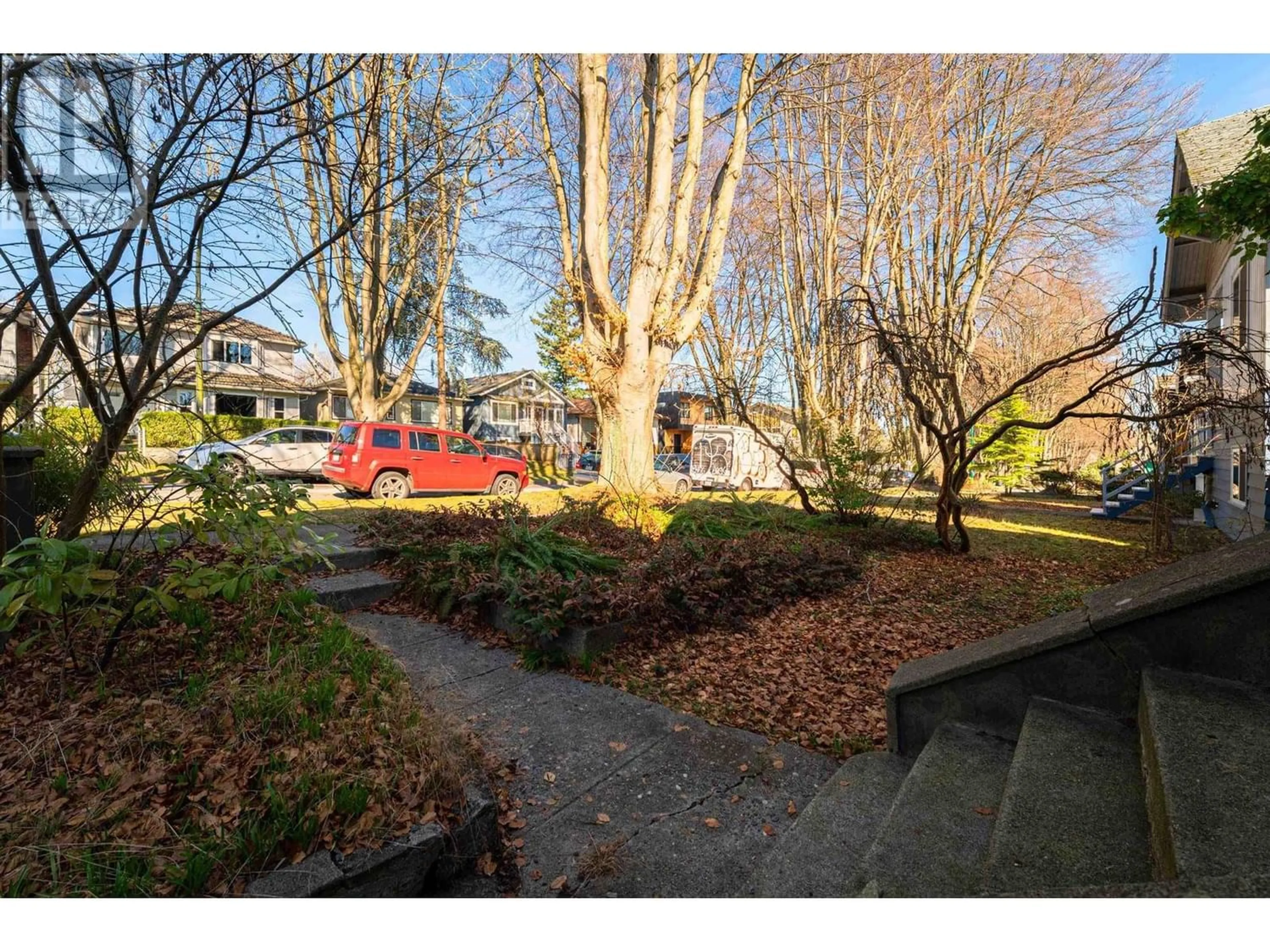 A pic from exterior of the house or condo for 58 E 40TH AVENUE, Vancouver British Columbia V5W1L4