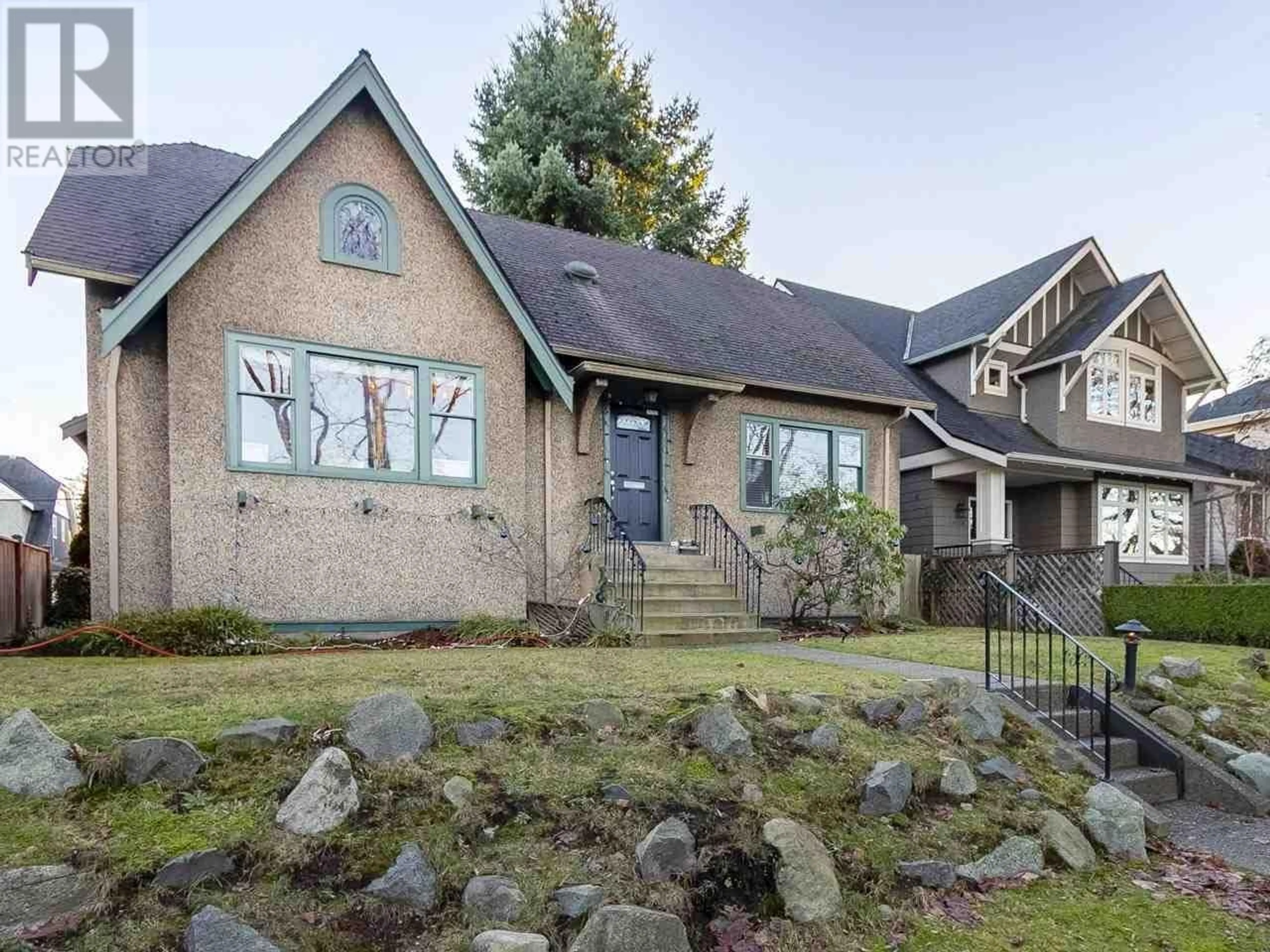 Frontside or backside of a home for 4010 W 19TH AVENUE, Vancouver British Columbia V6S1E3