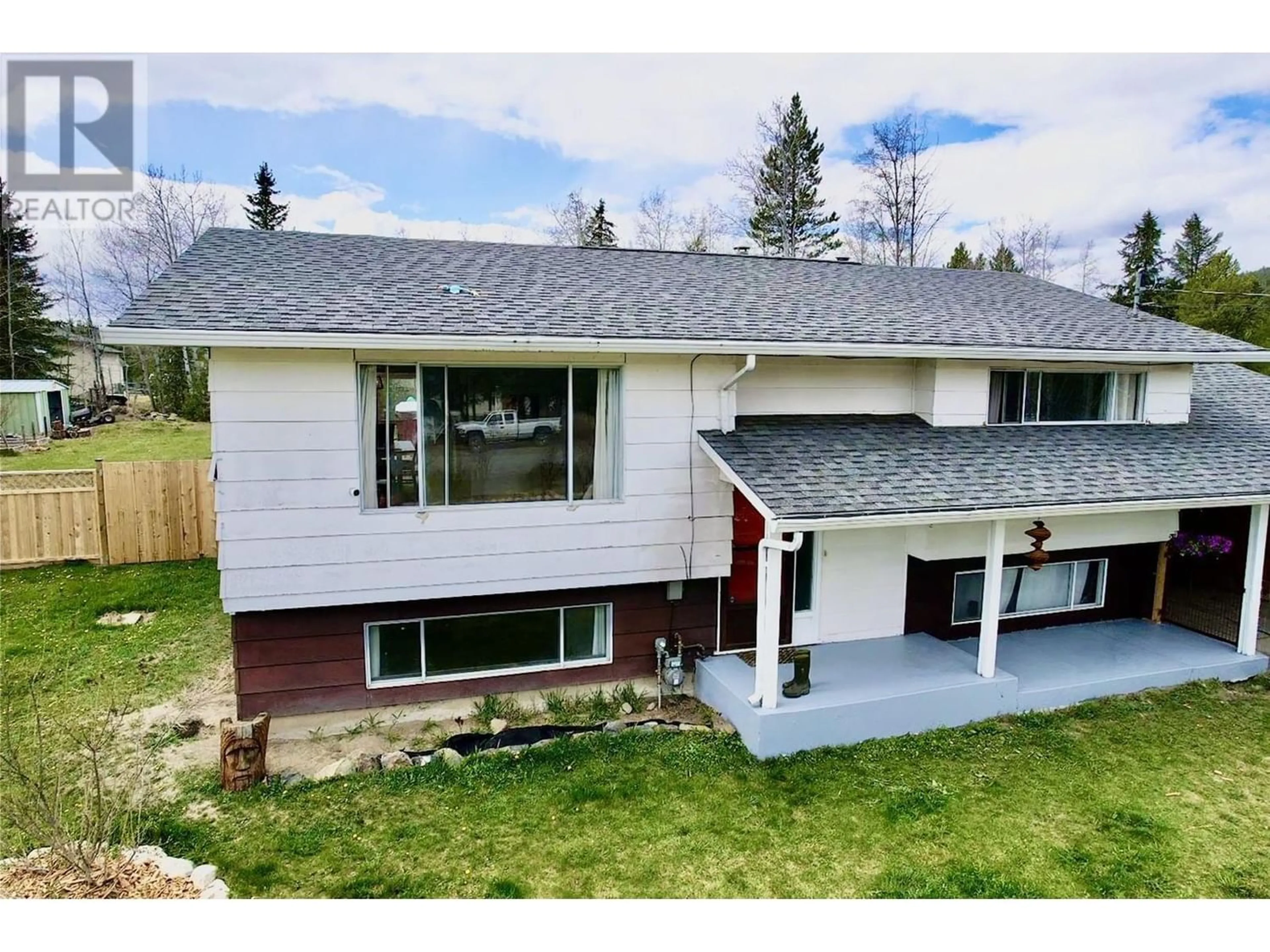 Frontside or backside of a home for 6494 GREY CRESCENT, Horse Lake British Columbia V0K2E3