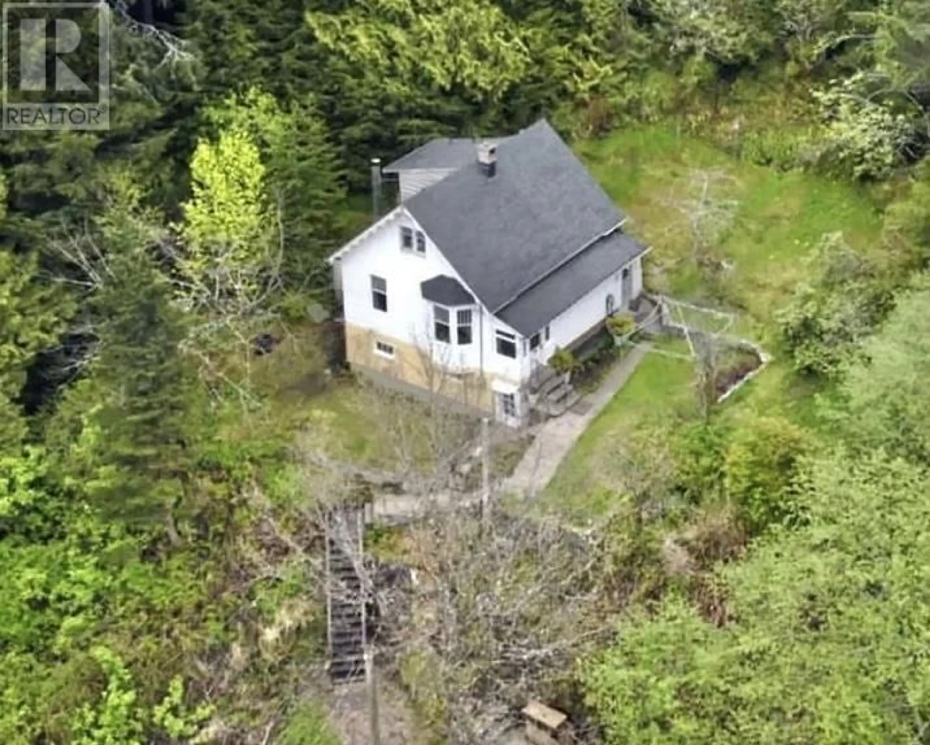Cottage for 1226 E 11 AVENUE, Prince Rupert British Columbia V8J2X1