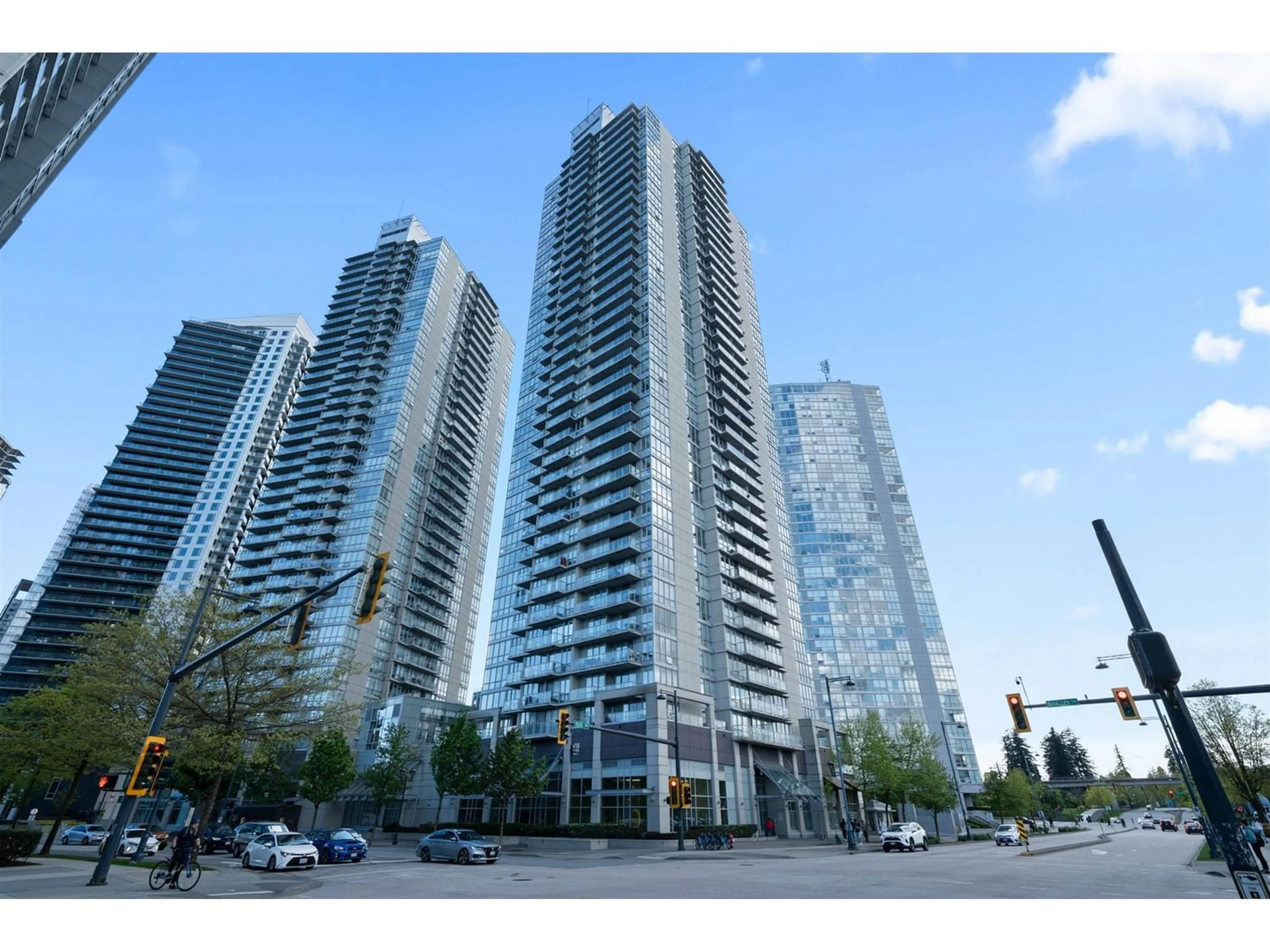 A pic from exterior of the house or condo for 1805 13688 100 AVENUE, Surrey British Columbia V3T0G5