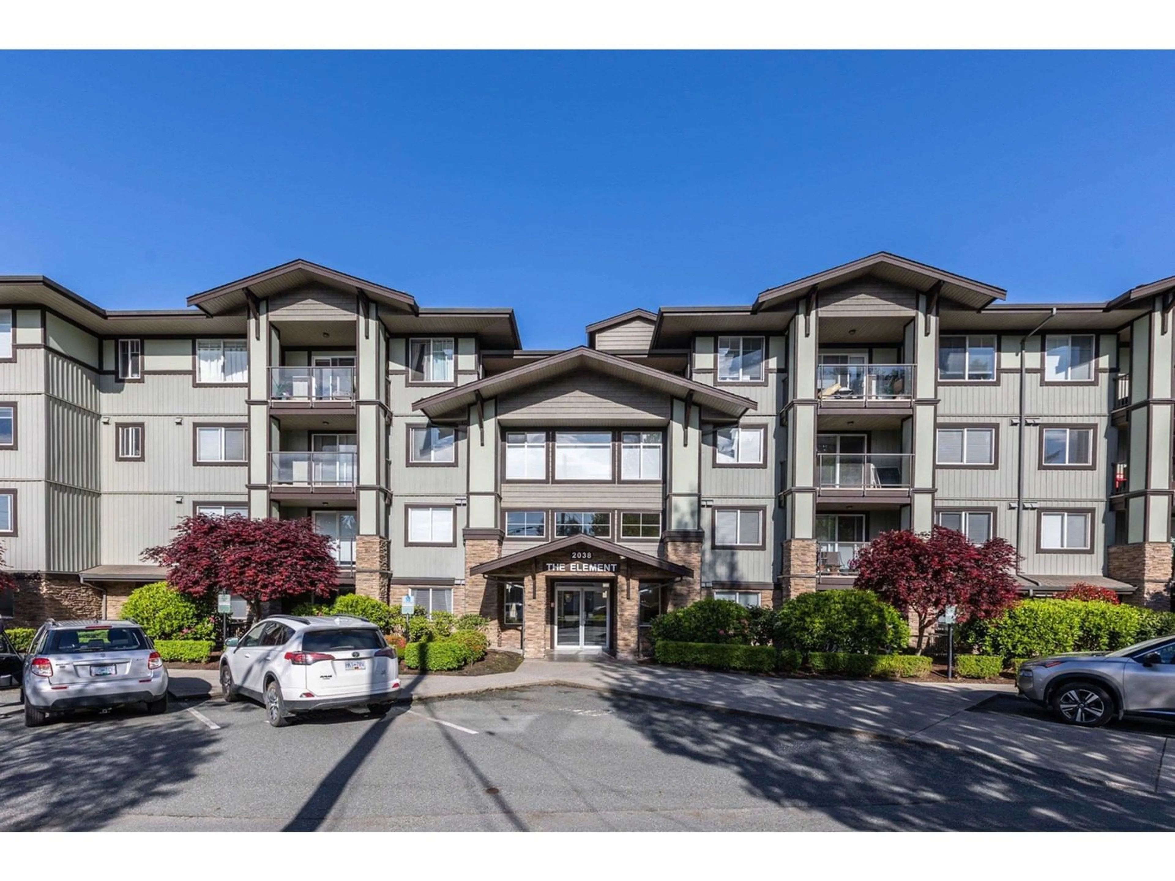 A pic from exterior of the house or condo for 406 2038 SANDALWOOD CRESCENT, Abbotsford British Columbia V2S3H6