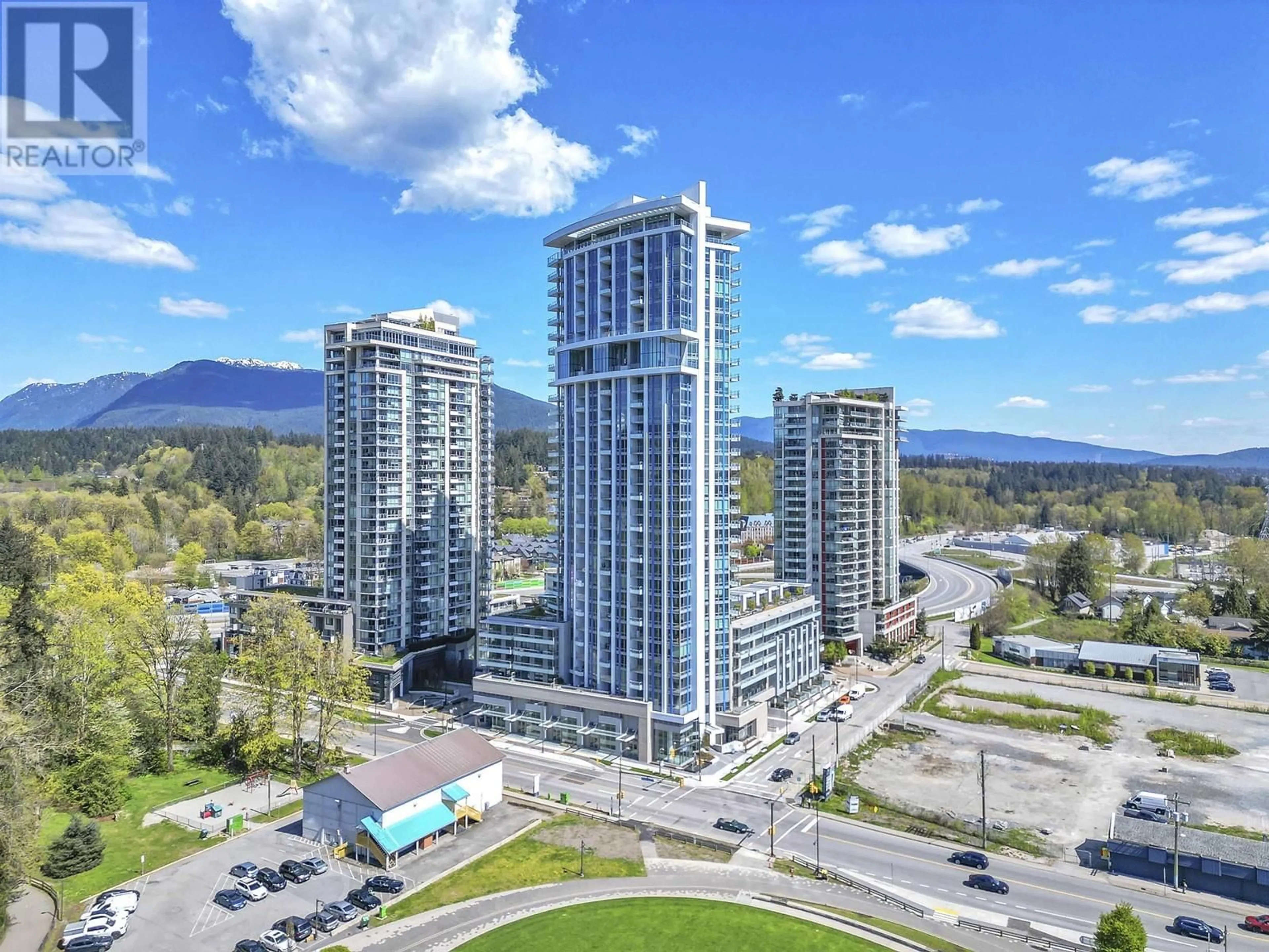 A pic from outside/outdoor area/front of a property/back of a property/a pic from drone, city buildings view from balcony for 2406 - 1500 FERN STREET, North Vancouver British Columbia V7J0E6