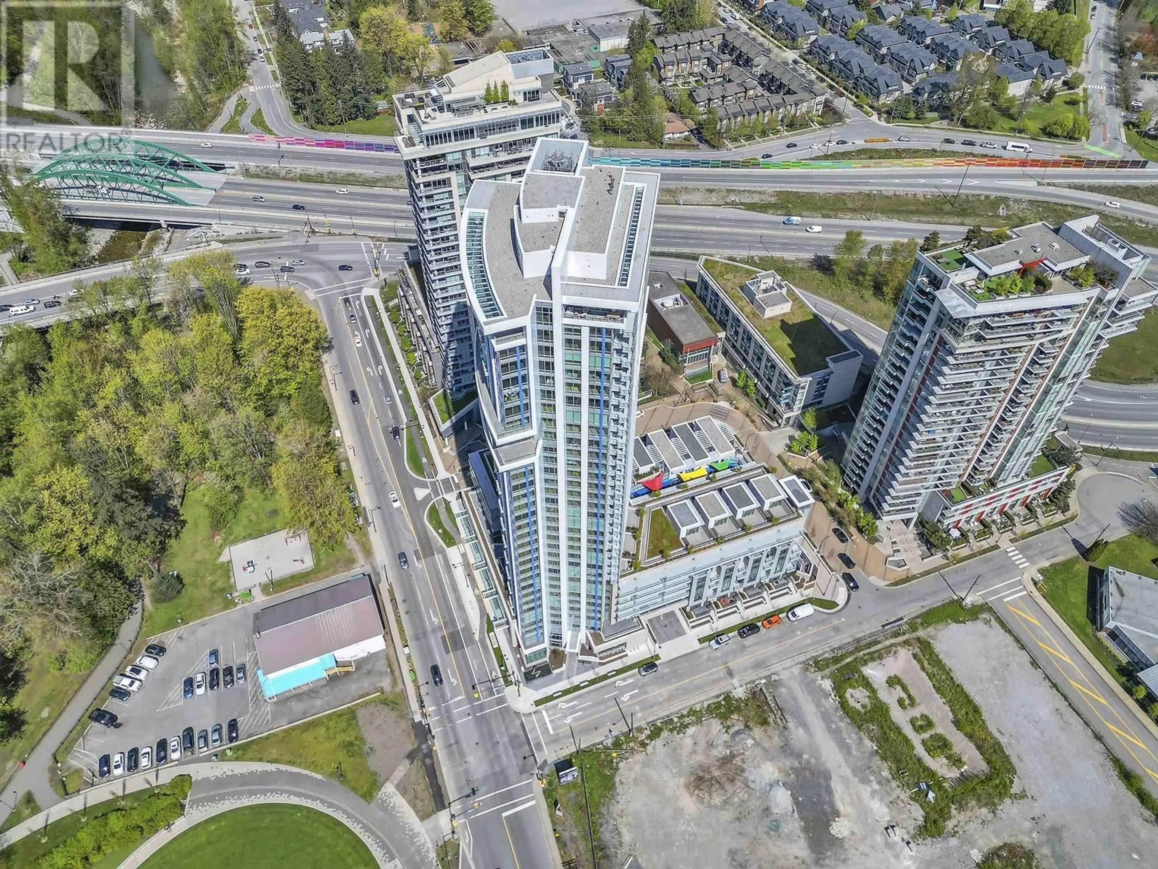 A pic from outside/outdoor area/front of a property/back of a property/a pic from drone, city buildings view from balcony for 2406 - 1500 FERN STREET, North Vancouver British Columbia V7J0E6