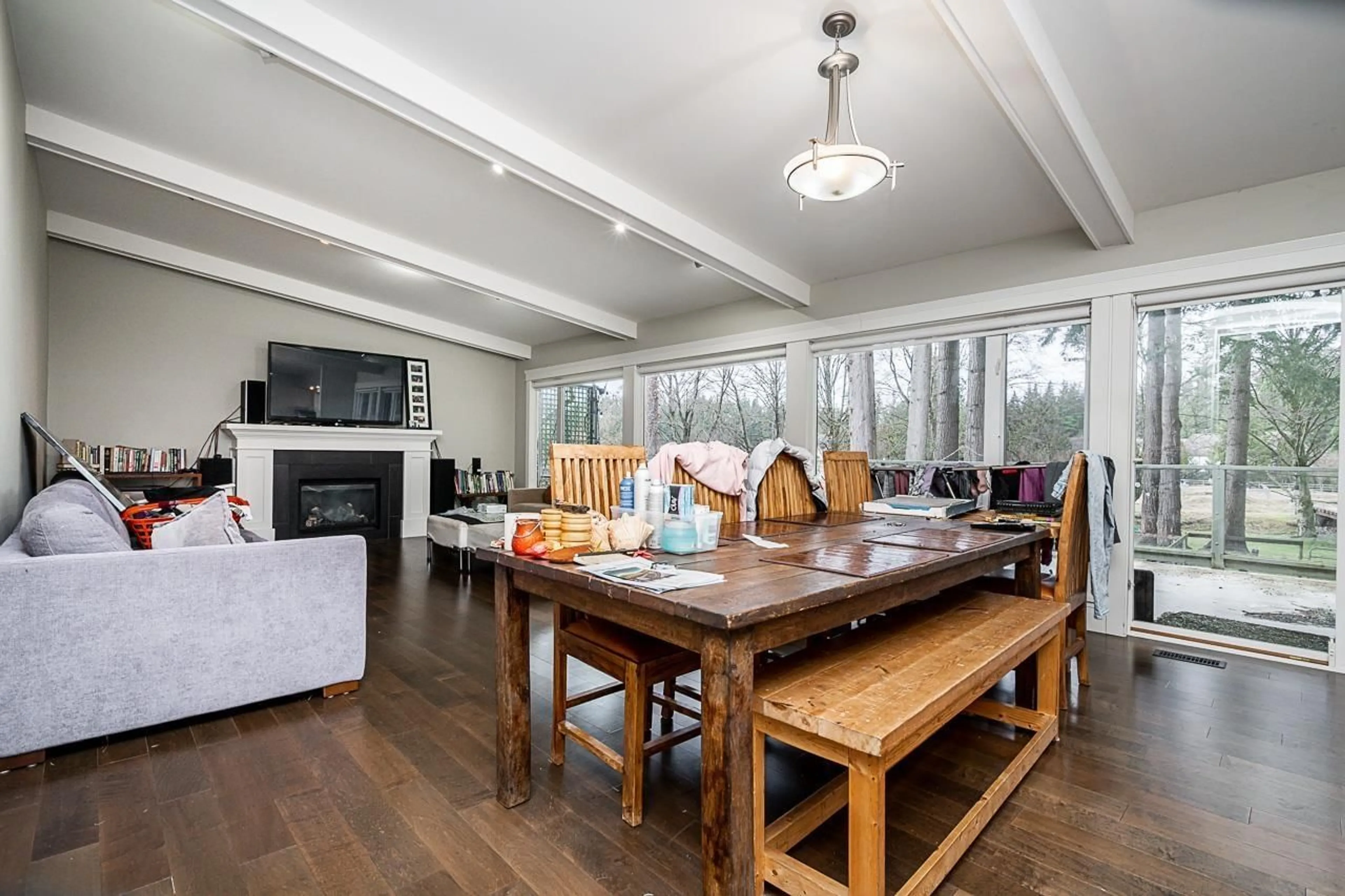 Living room with furniture, wood/laminate floor for 2535 204 STREET, Langley British Columbia V2Z2B6