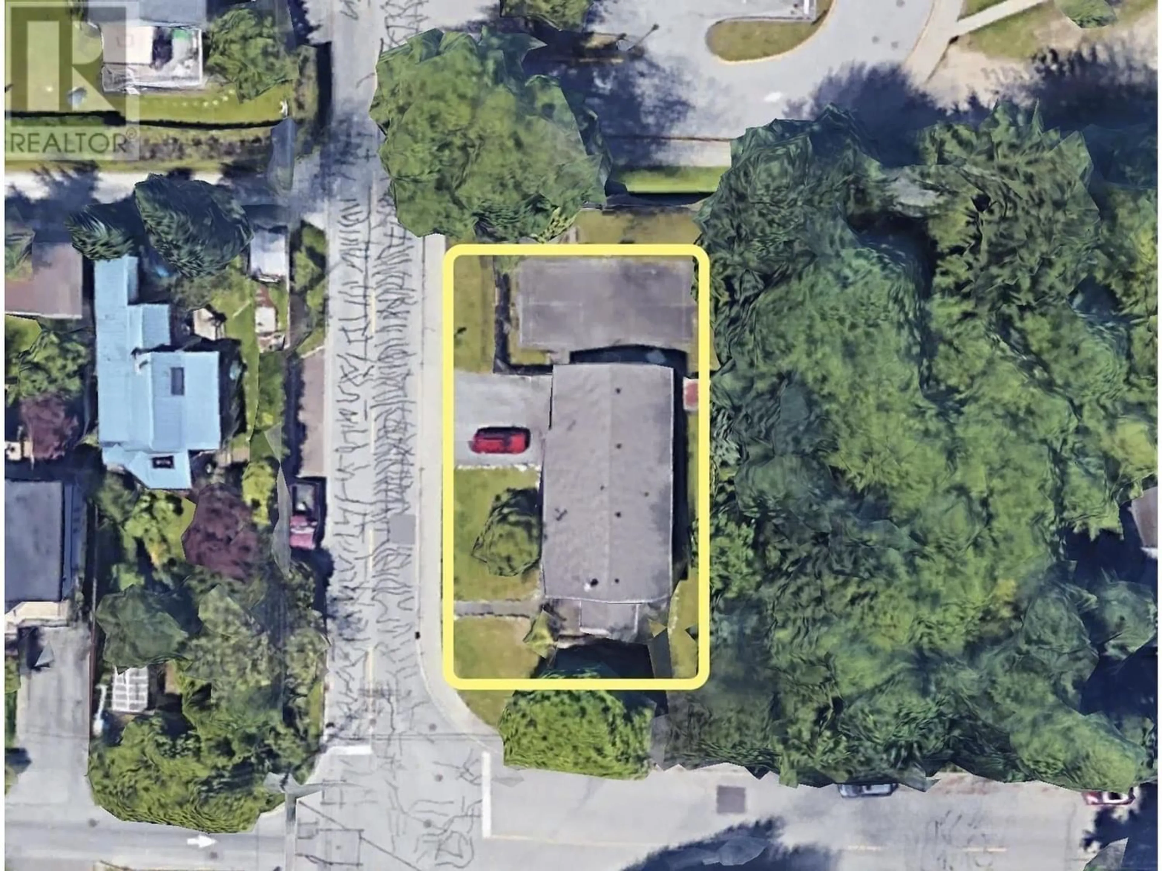 Street view for 4418 COVE CLIFF ROAD, North Vancouver British Columbia V7G1H6