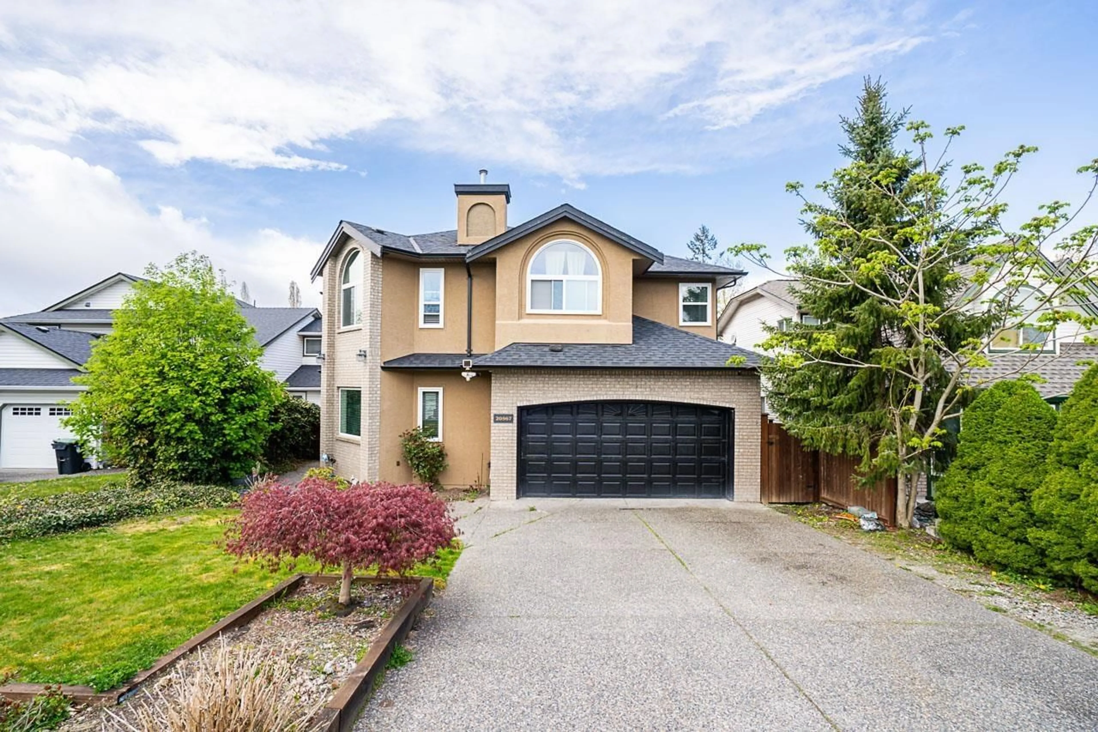 Frontside or backside of a home for 20567 98 AVENUE, Langley British Columbia V1M2H6