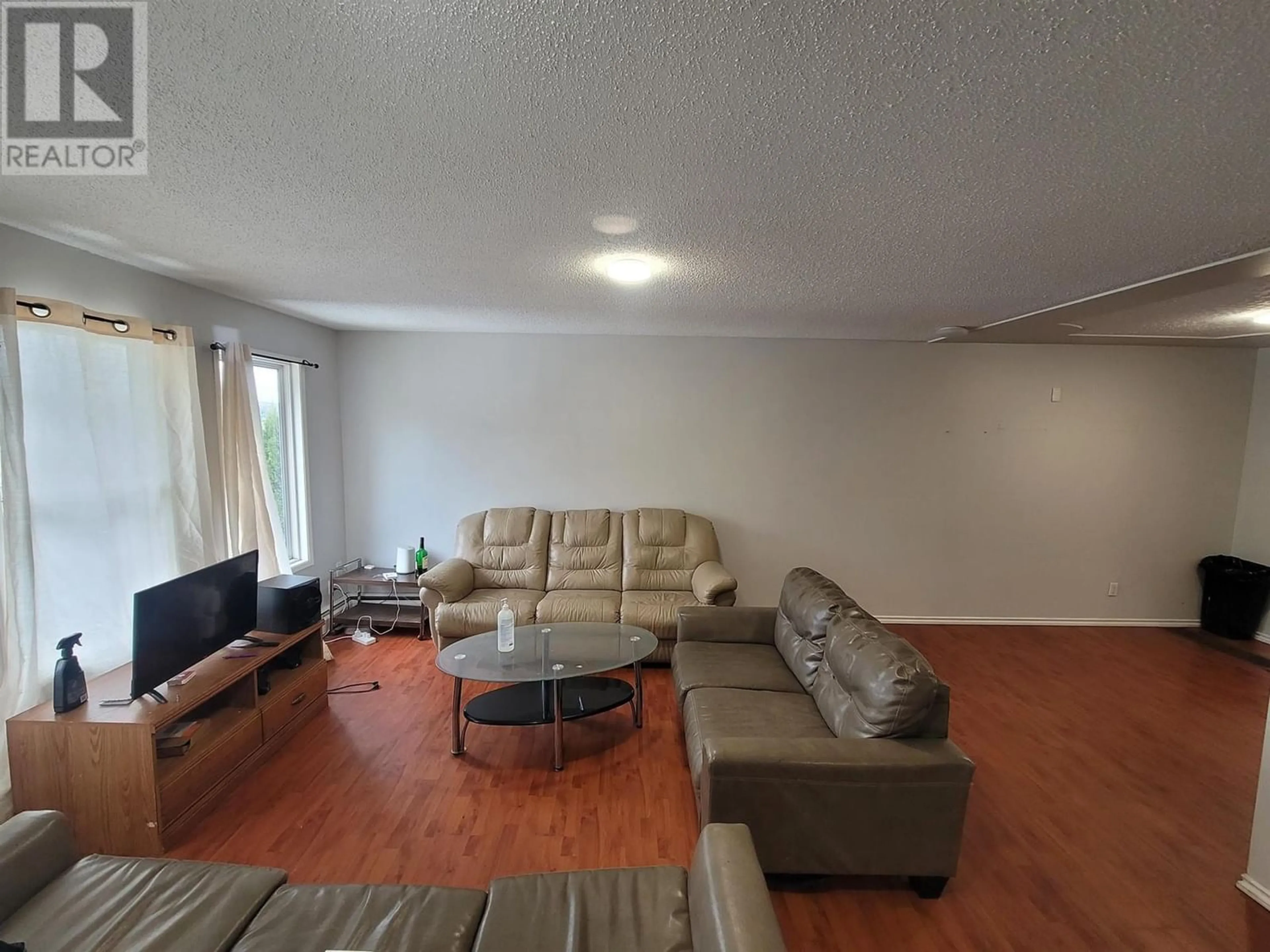 Living room for 3503 SPARKS STREET, Terrace British Columbia V8G2V4