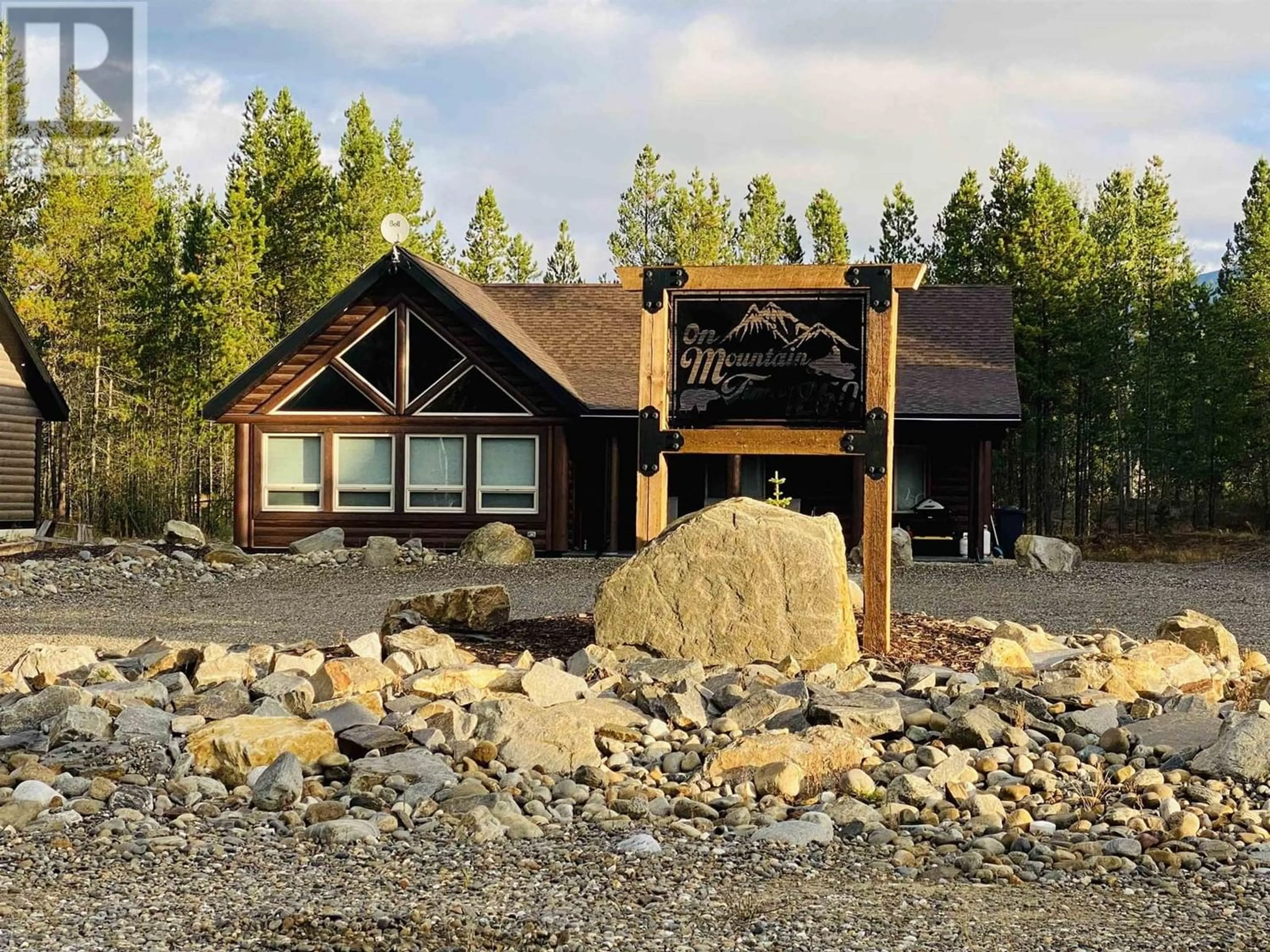 Cottage for 1250 FOWLER PLACE, Valemount British Columbia V0E2Z0
