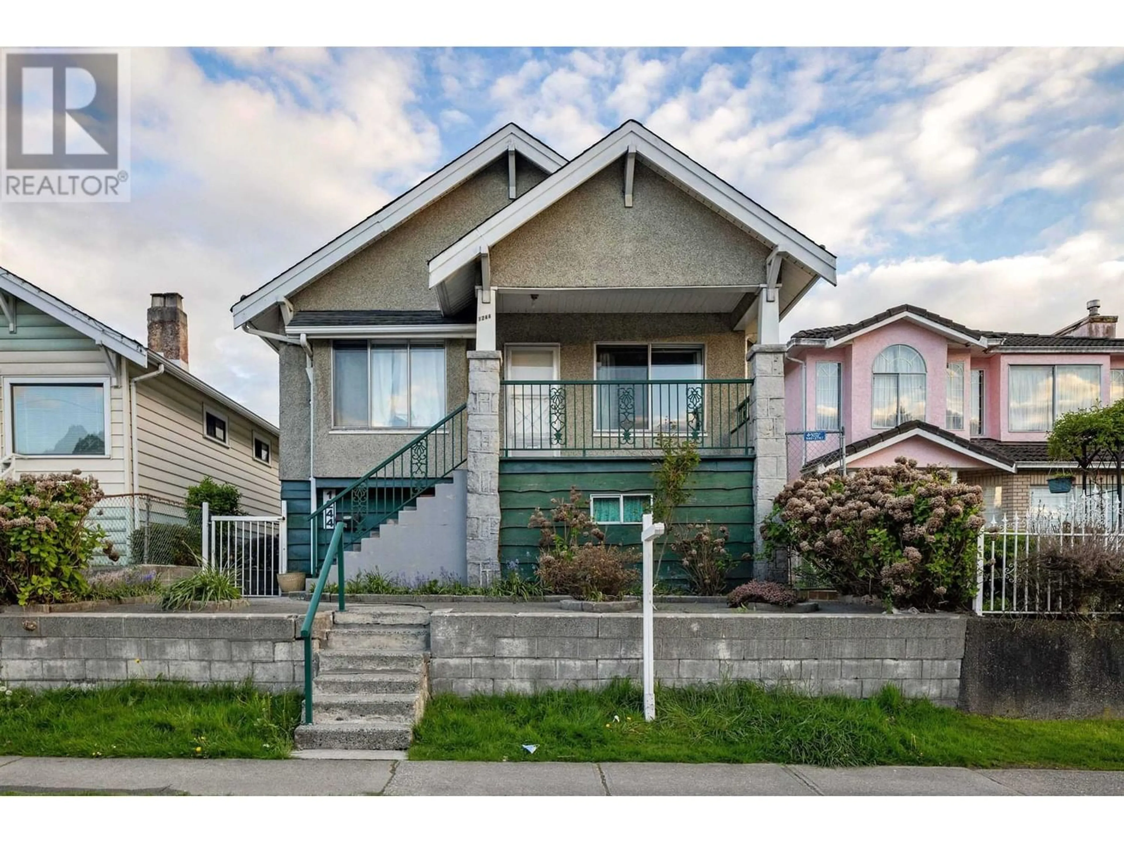 Frontside or backside of a home for 1244 E KING EDWARD AVENUE, Vancouver British Columbia V5V2G4