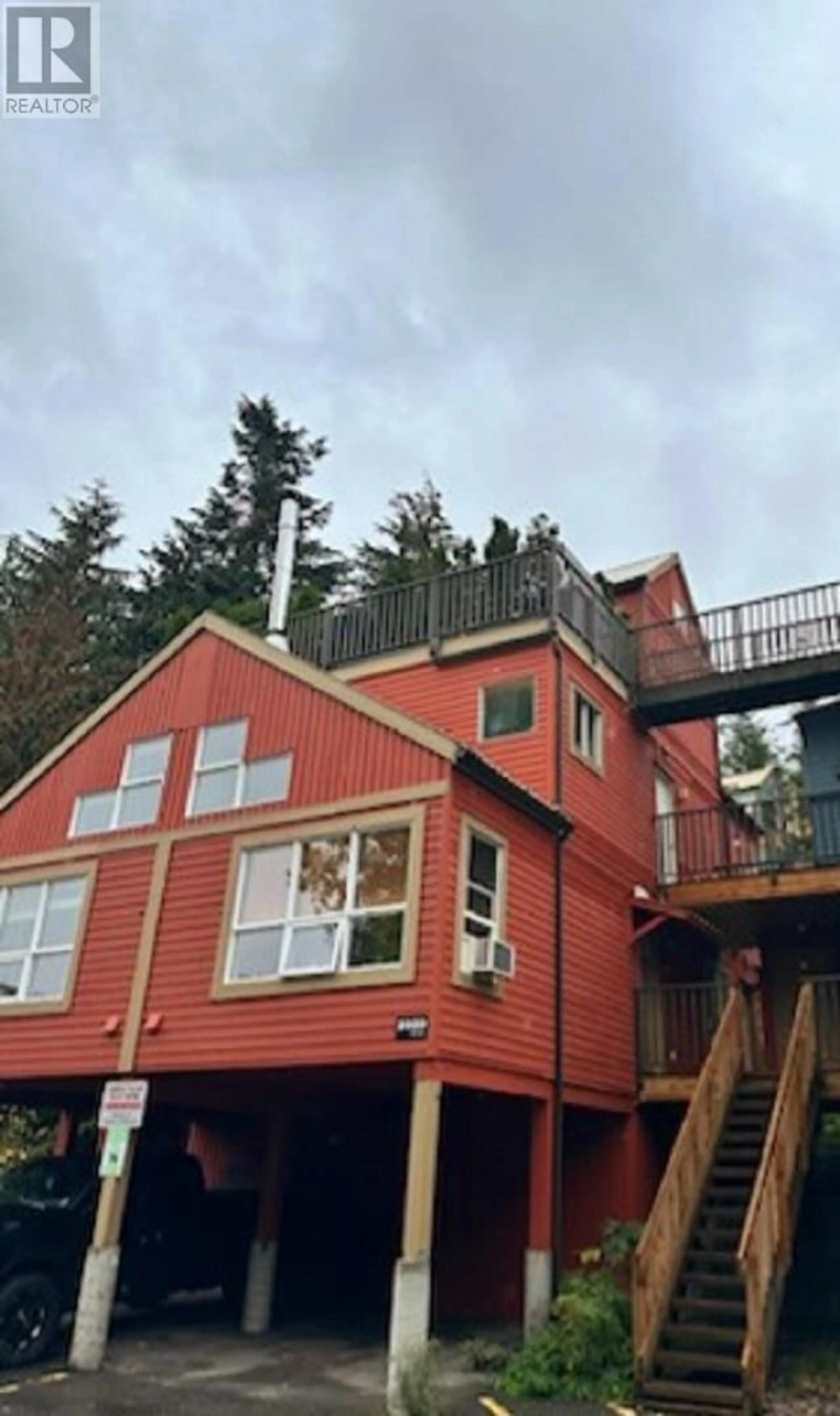 Frontside or backside of a home for 4 2020 INNSBRUCK DRIVE, Whistler British Columbia V8E0B5