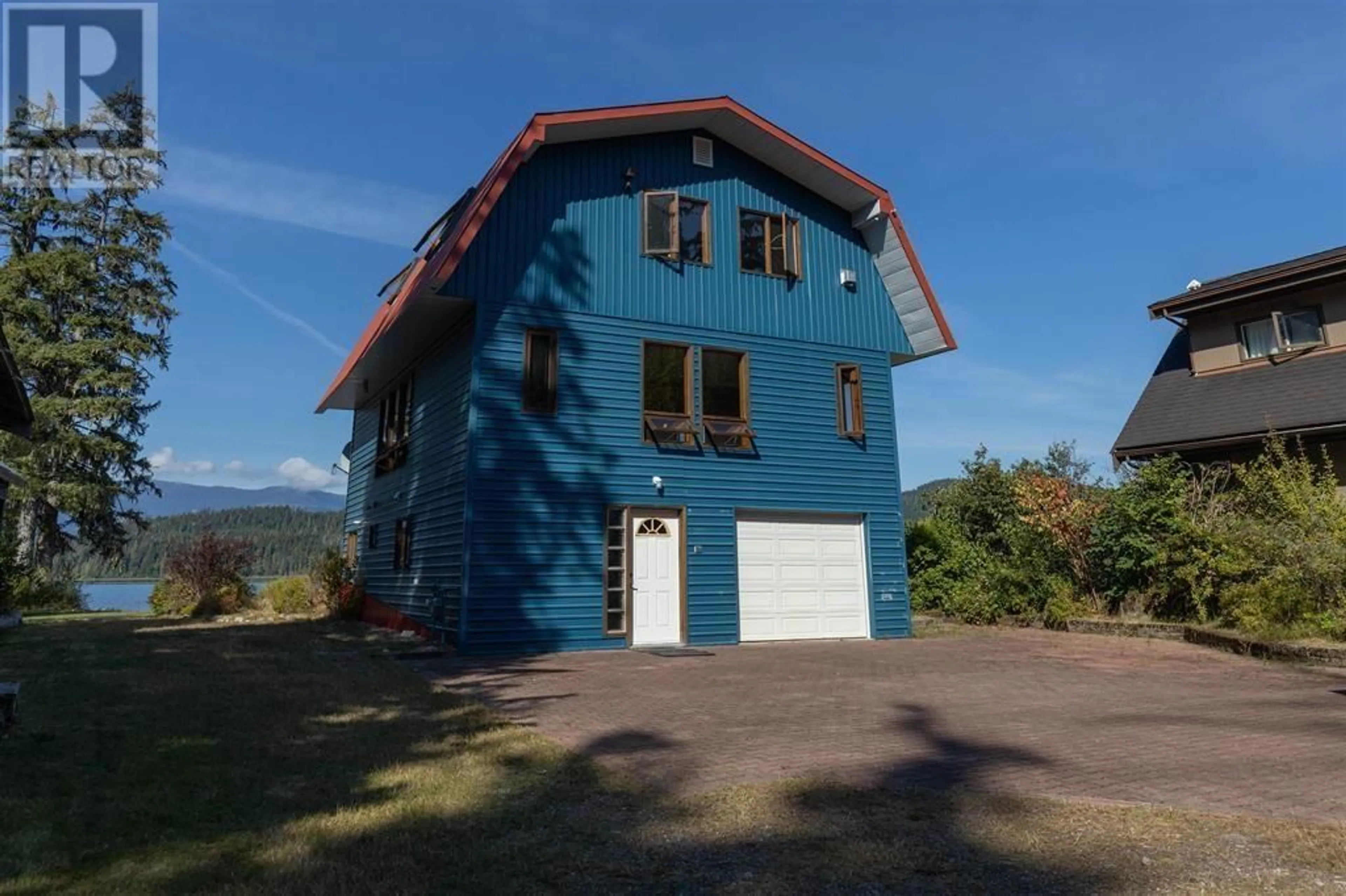 Frontside or backside of a home for 2037 FIRST AVENUE, Terrace British Columbia V8G0G2