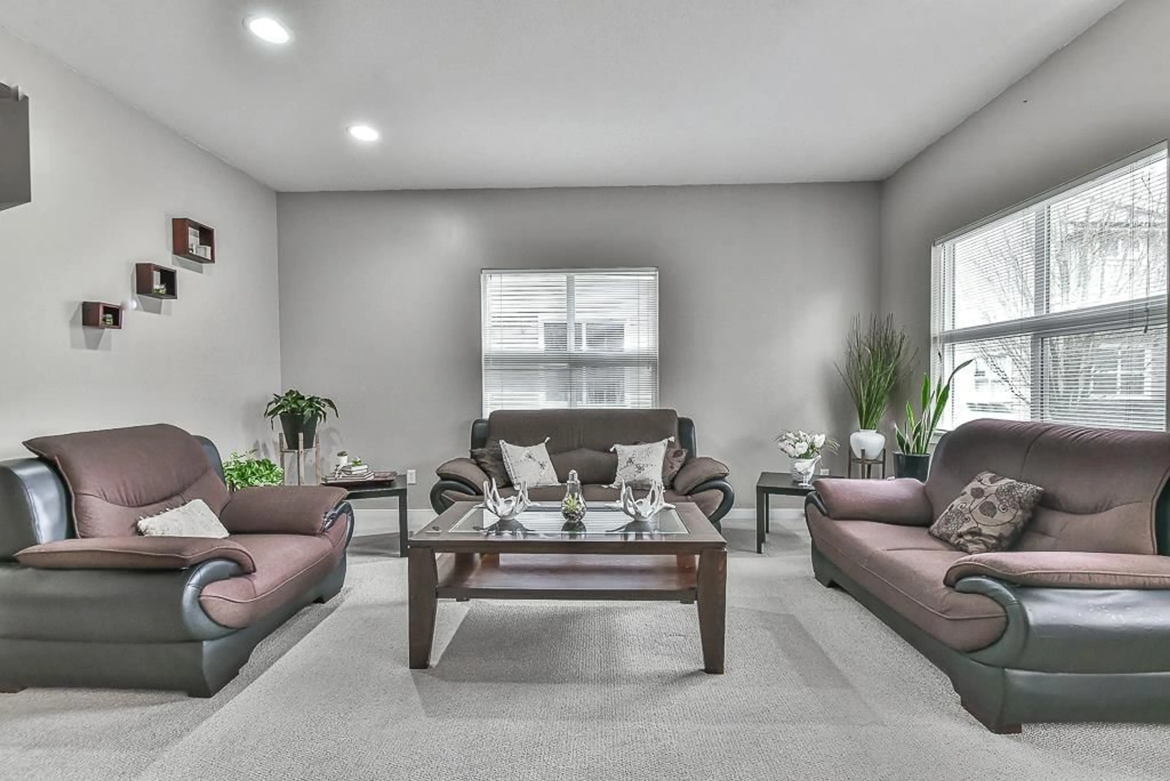 Living room for 5 6366 126 STREET, Surrey British Columbia V3X1T9