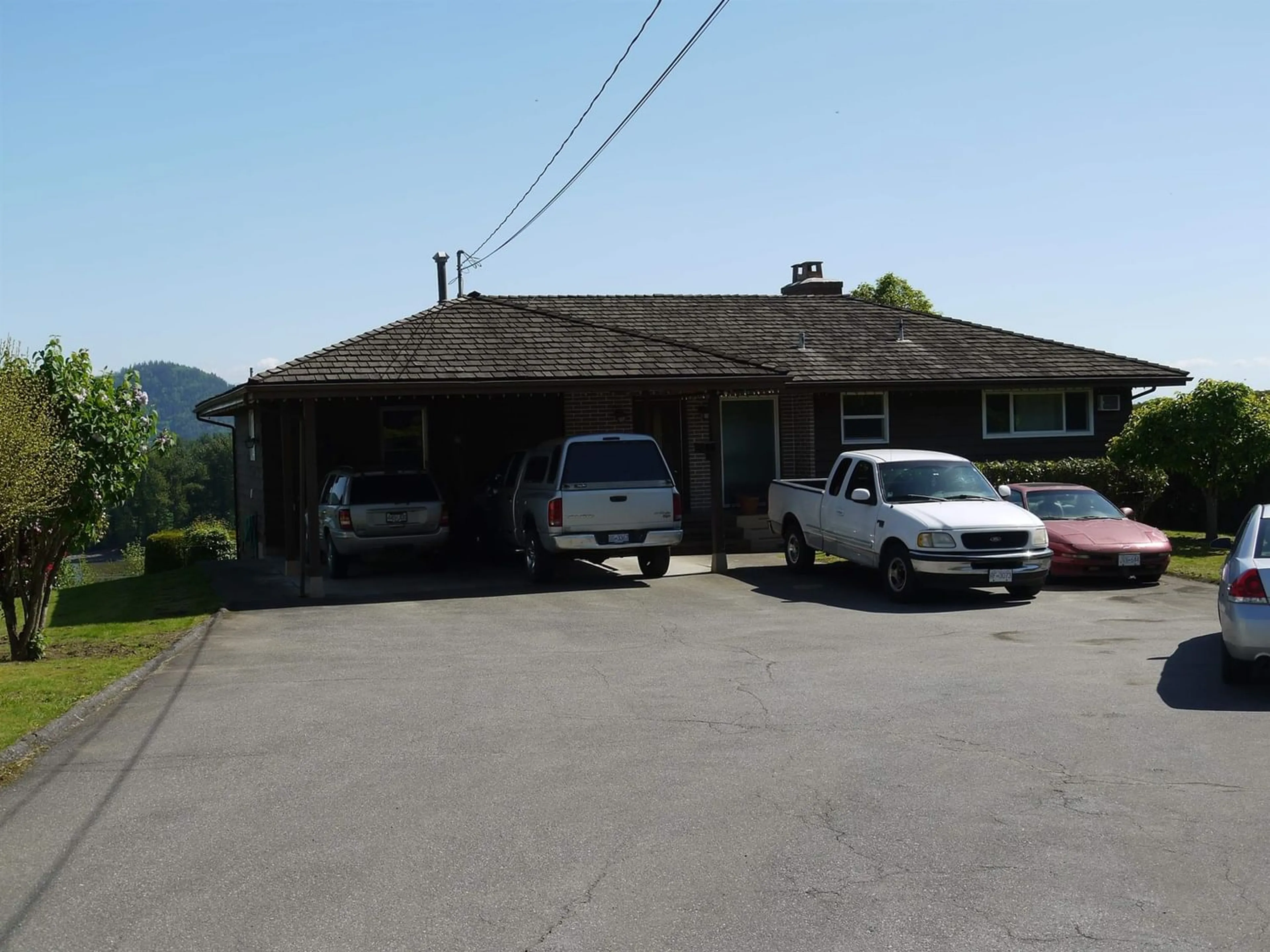 Frontside or backside of a home for 34534 DANN AVENUE, Mission British Columbia V2V6P6