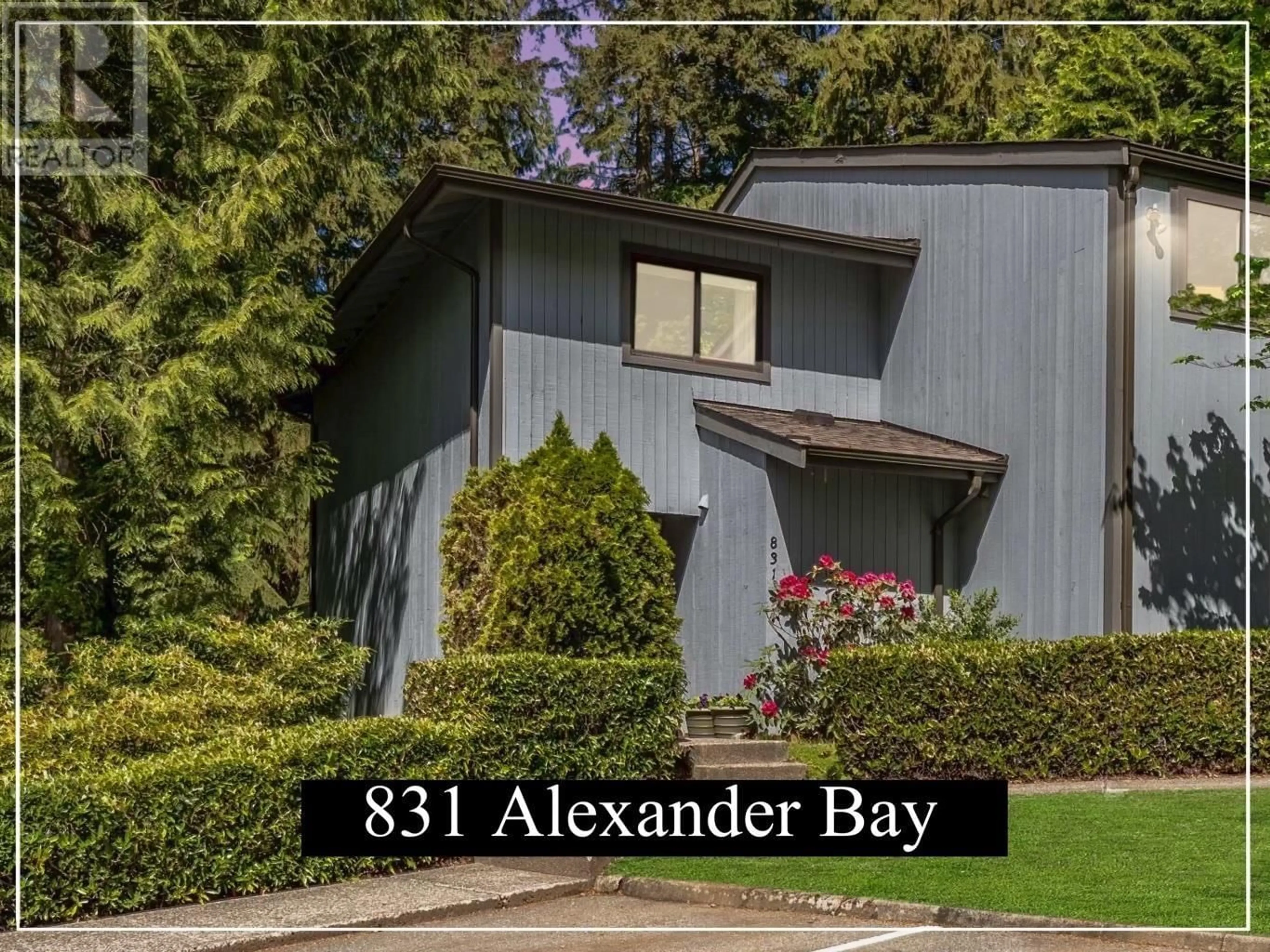 Frontside or backside of a home for 831 ALEXANDER BAY, Port Moody British Columbia V3H3R7