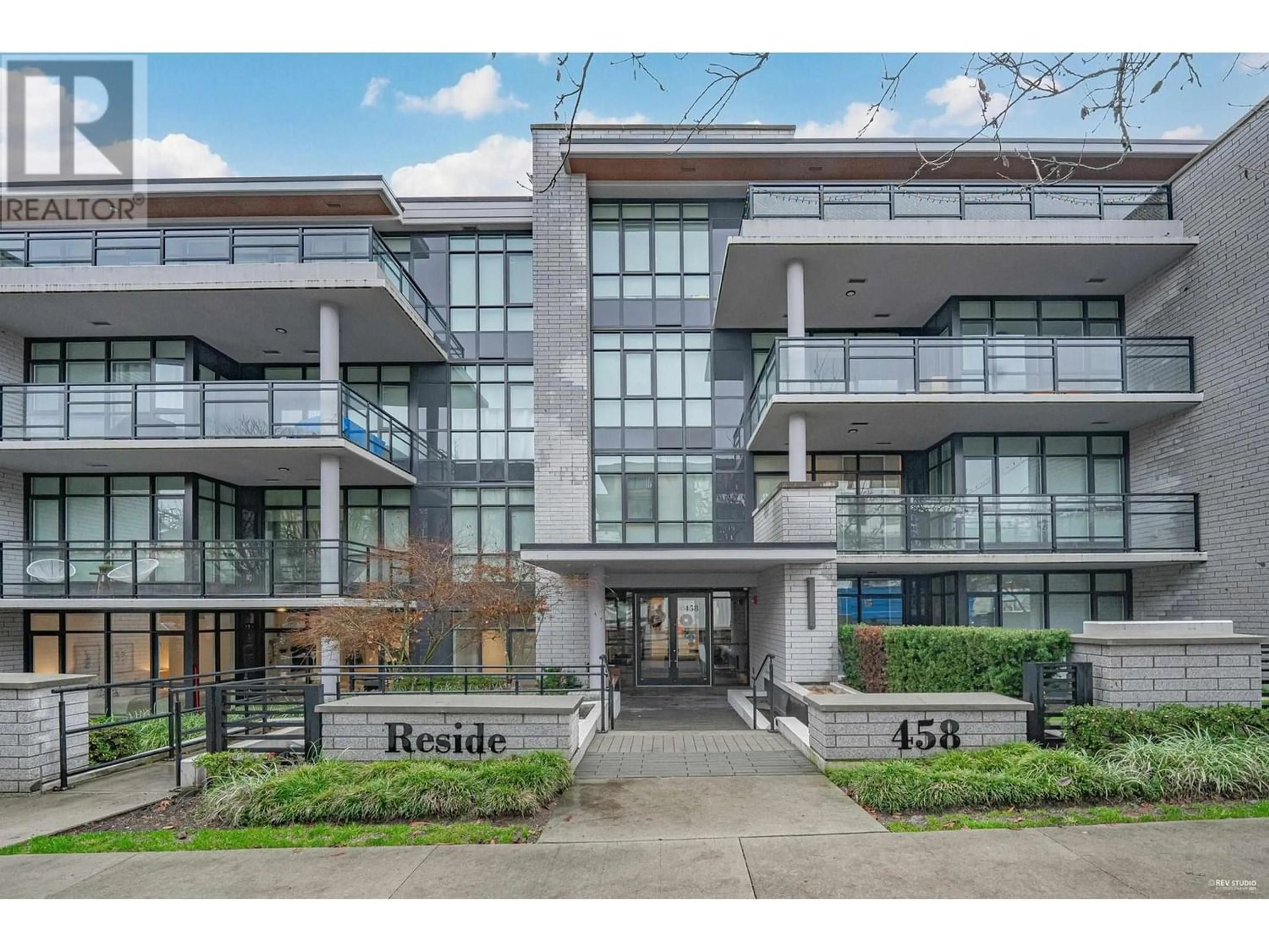 A pic from exterior of the house or condo for 101 458 W 63 AVENUE, Vancouver British Columbia V5X2J4