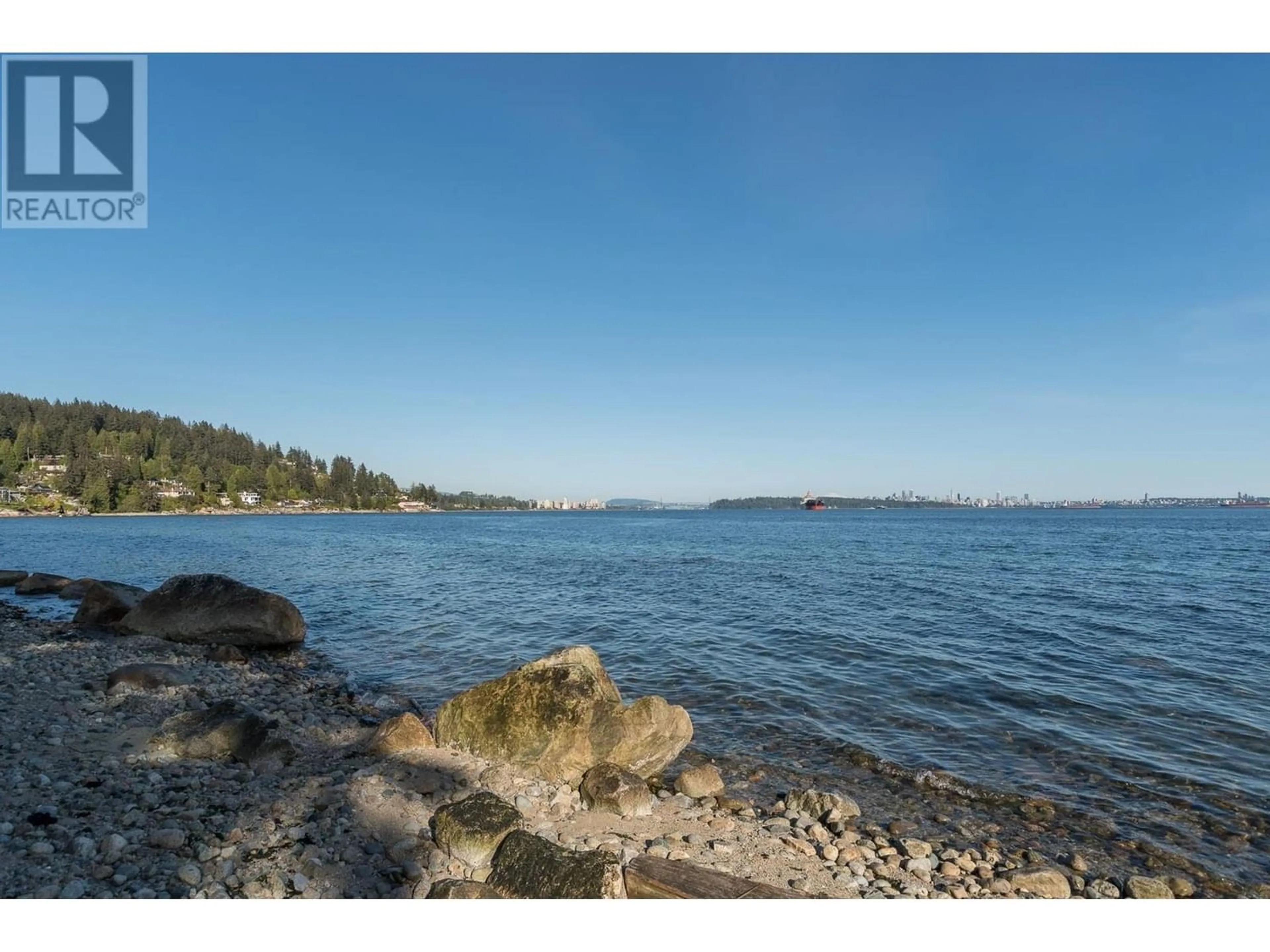 Lakeview for 4190 FERNDALE AVENUE, West Vancouver British Columbia V7V1H5
