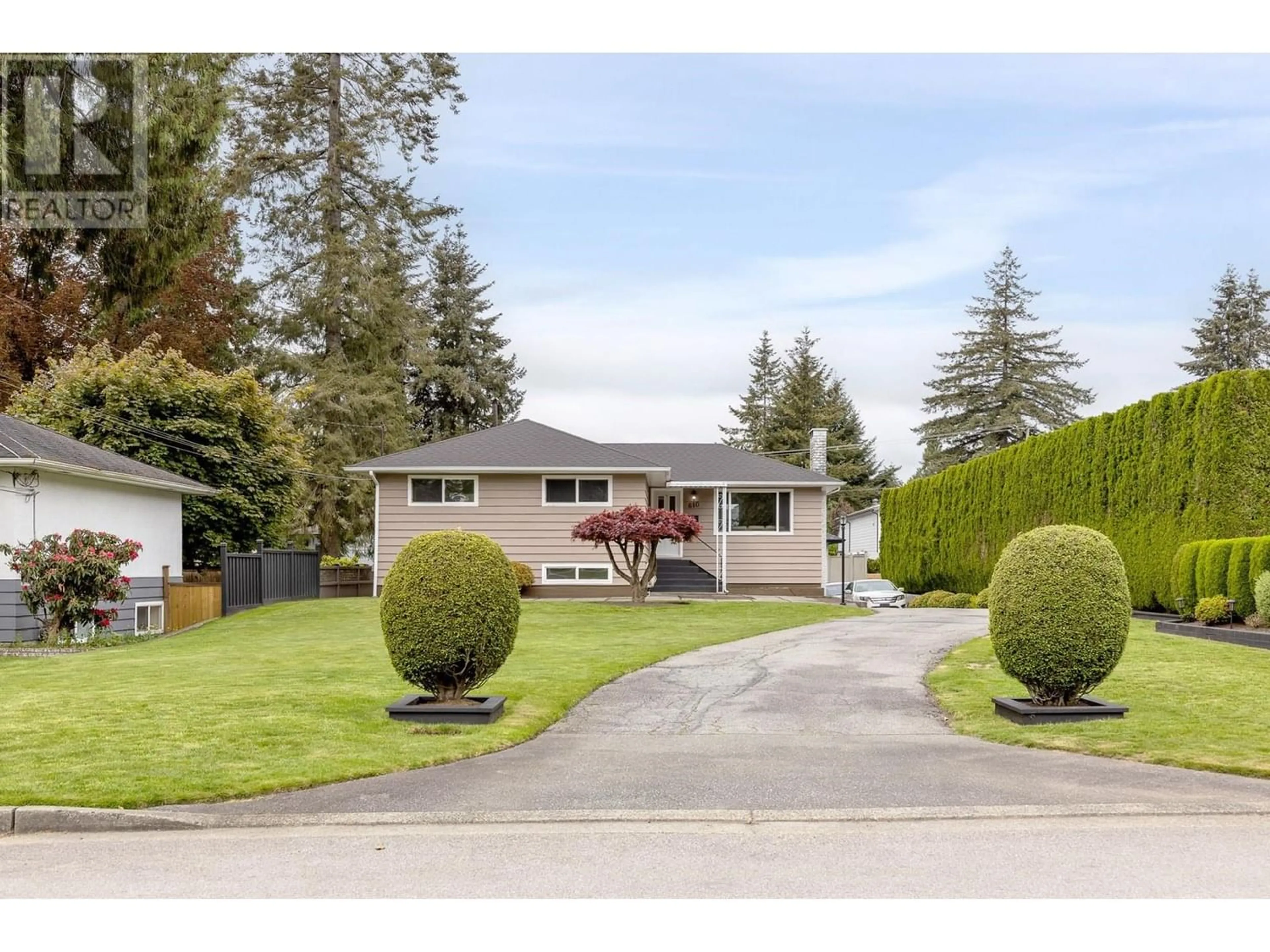 Frontside or backside of a home for 610 BERRY STREET, Coquitlam British Columbia V3J5T6