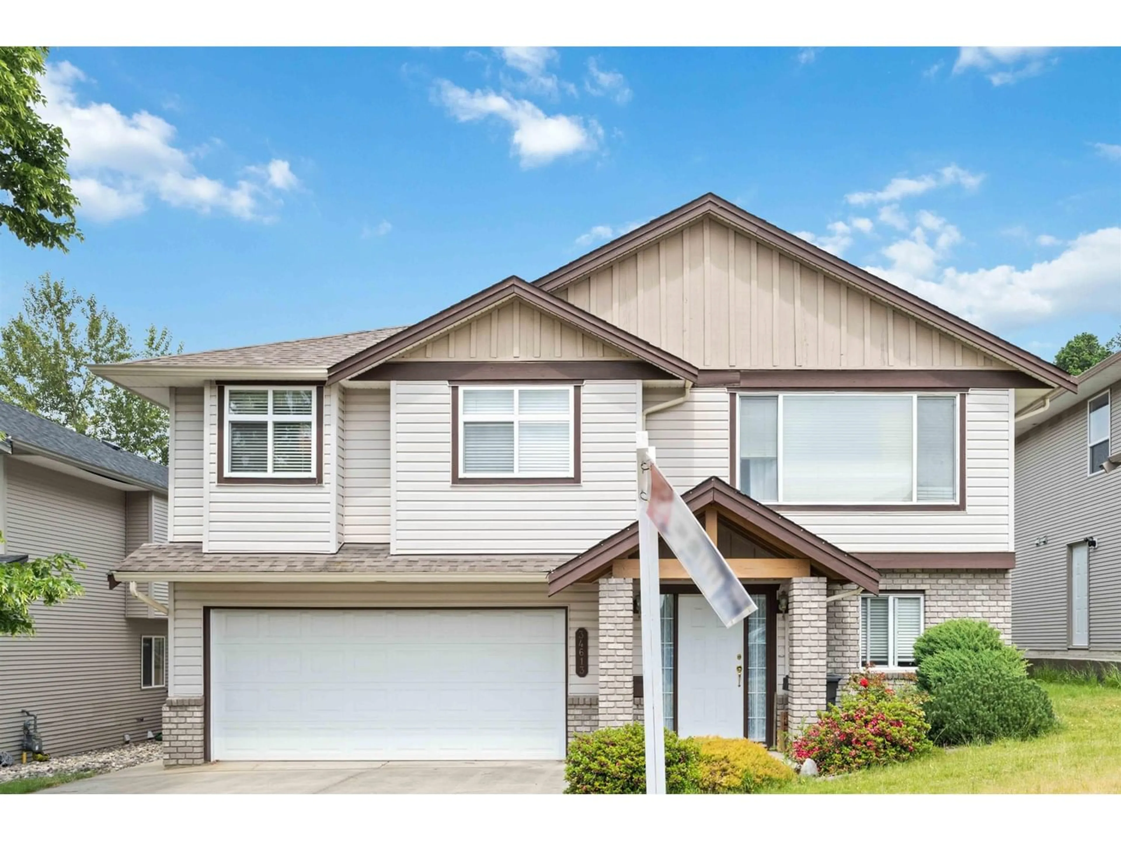 Frontside or backside of a home for 34613 QUARRY AVENUE, Abbotsford British Columbia V2S8J8