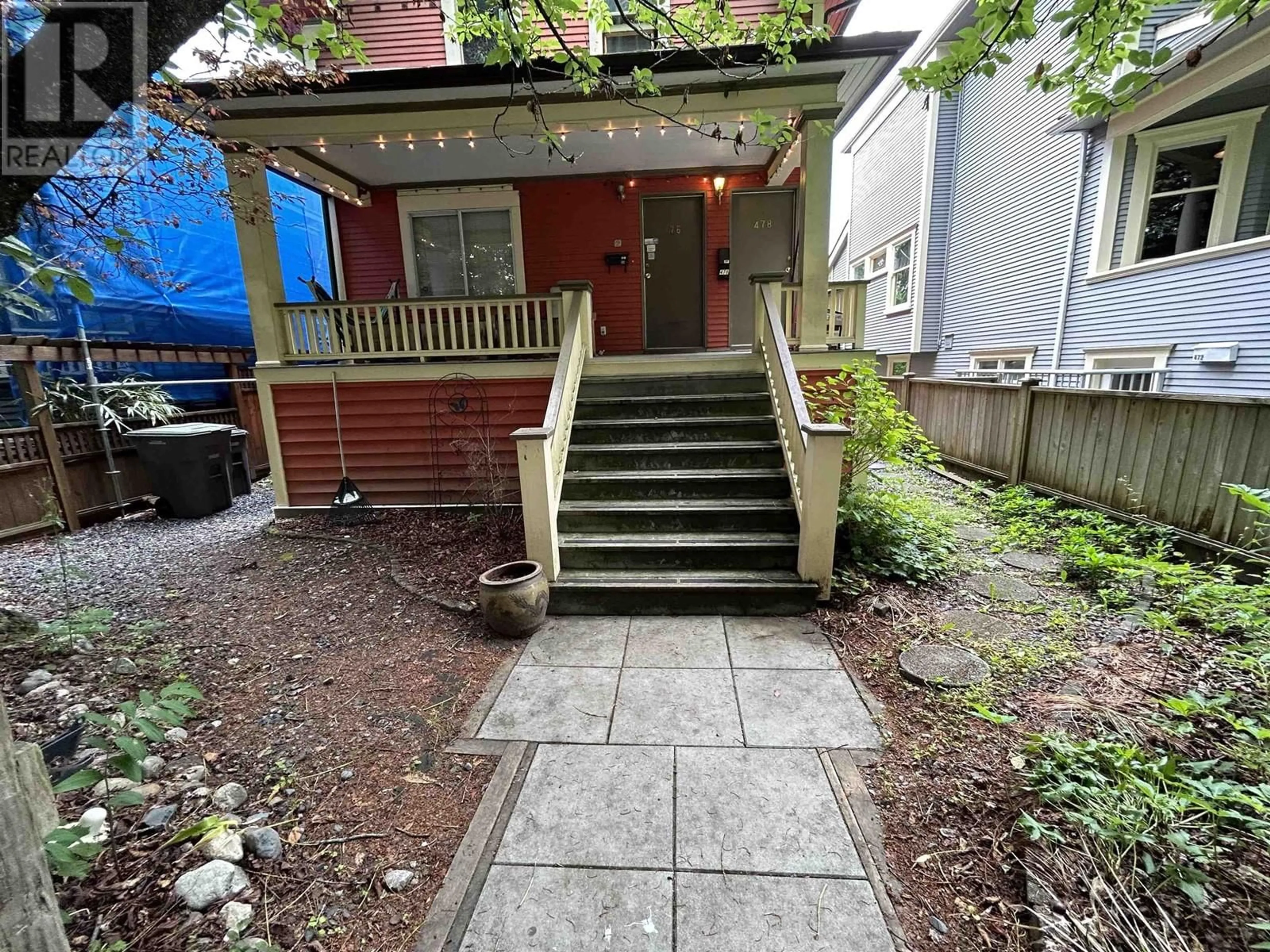 Outside view for 476 E 10TH AVENUE, Vancouver British Columbia V5T2A1