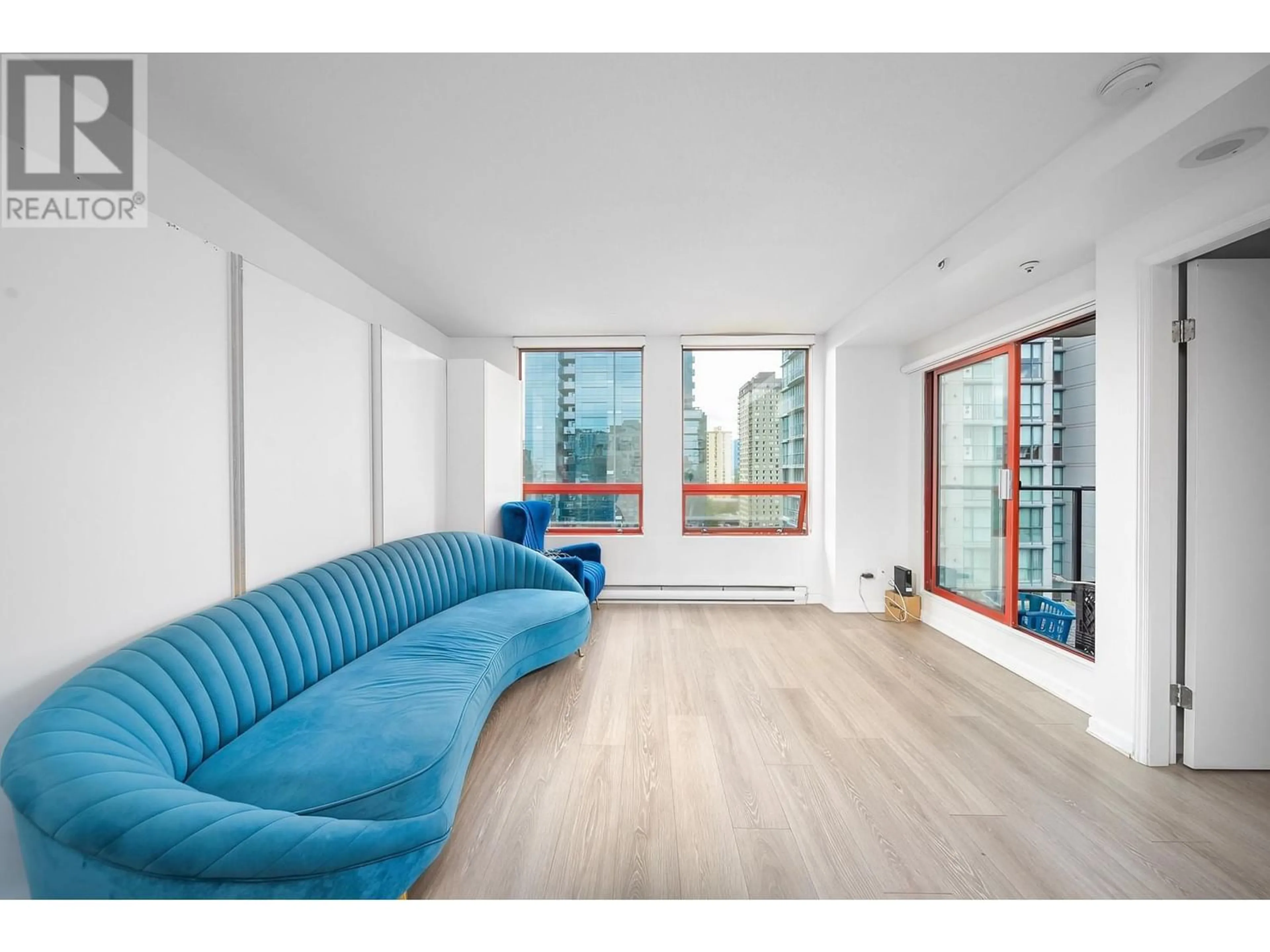 Other indoor space, wood floors for 1604 811 HELMCKEN STREET, Vancouver British Columbia V6Z1B1