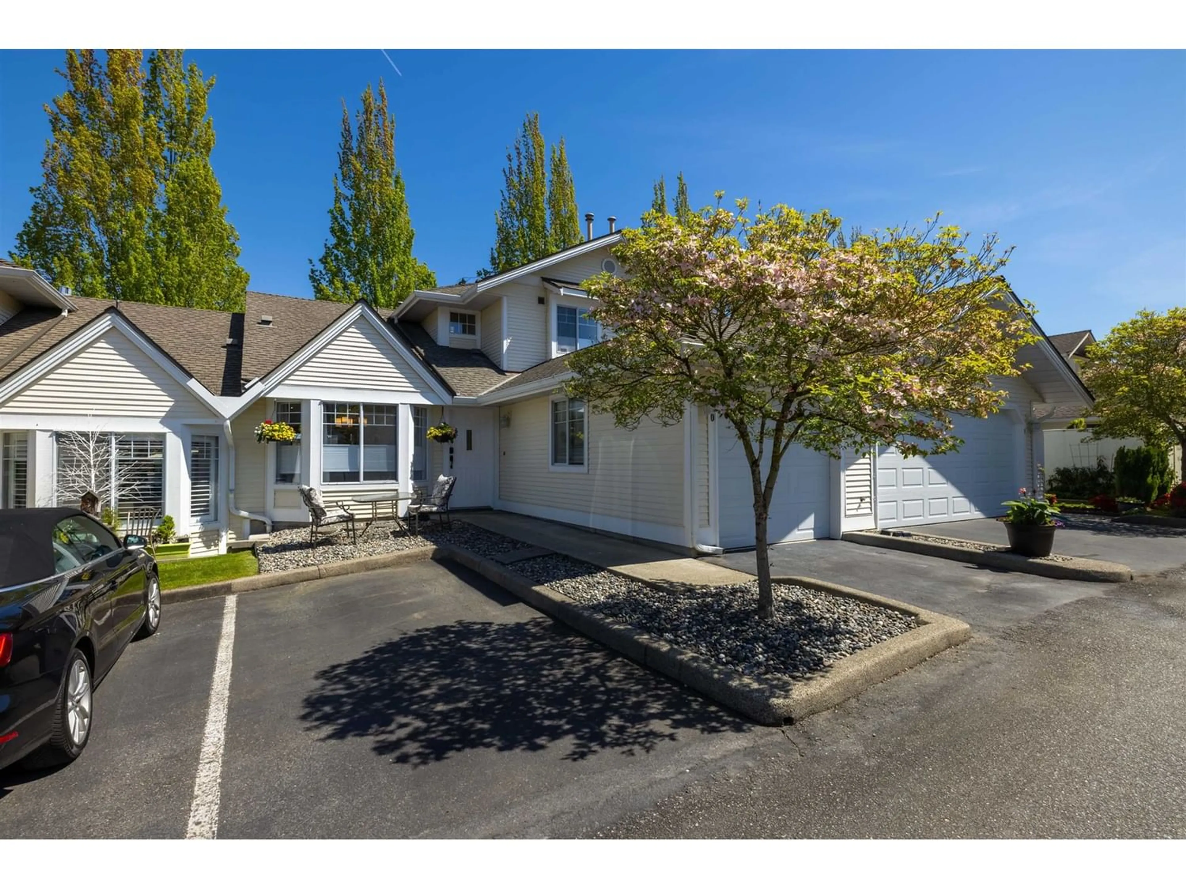 Frontside or backside of a home for 70 8737 212 STREET, Langley British Columbia V1M2C8