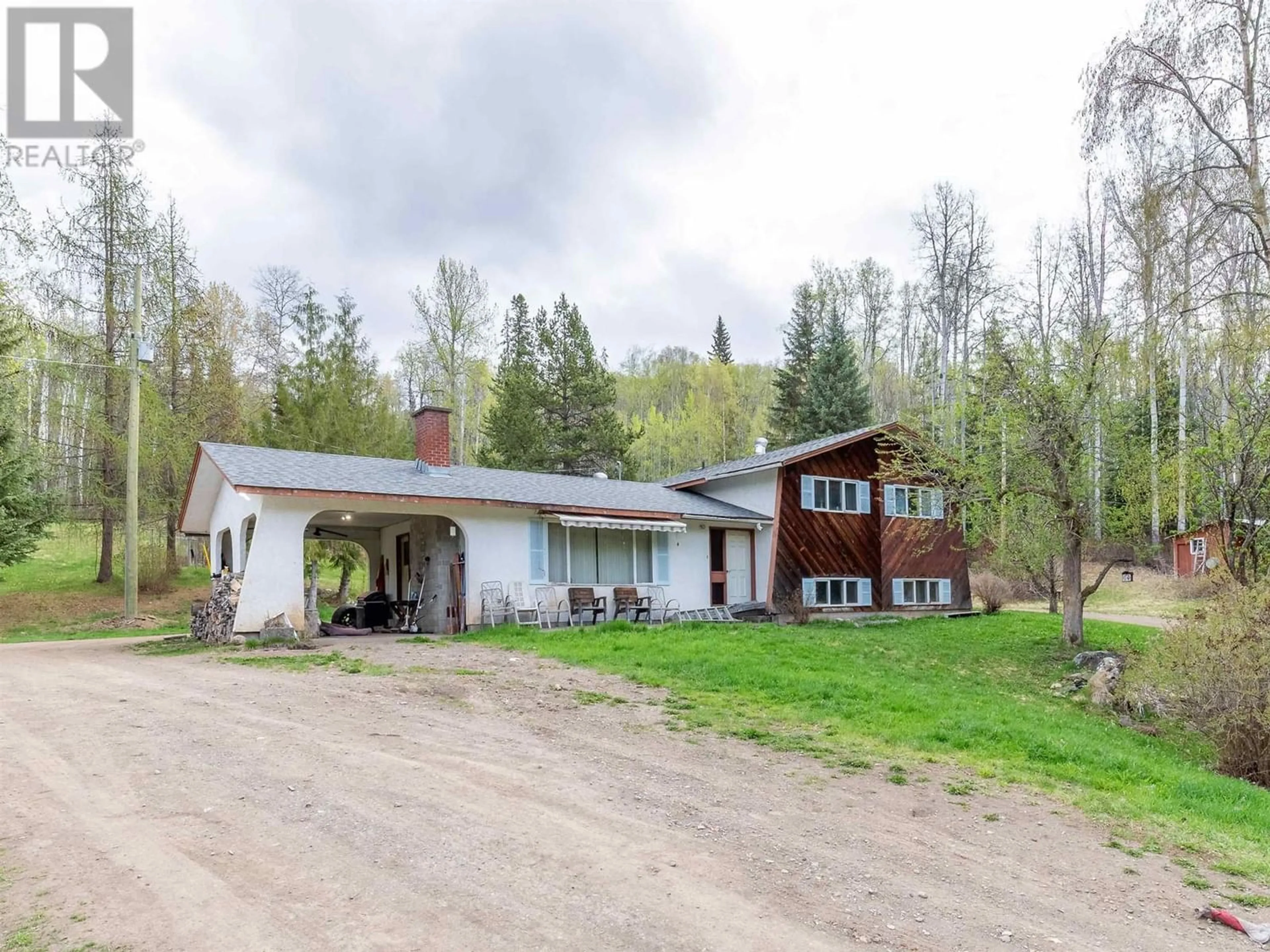 Outside view for 3985 GILBERT ROAD, Smithers British Columbia V0J2N7