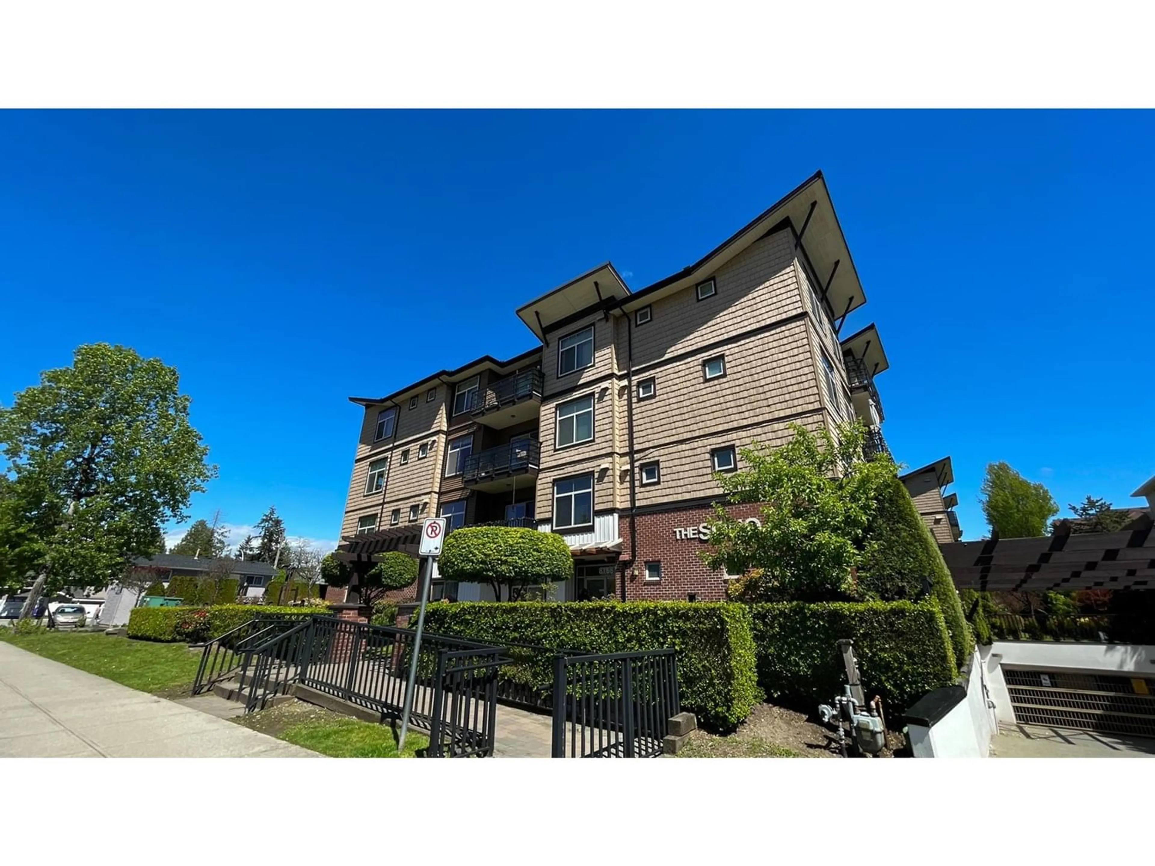 A pic from exterior of the house or condo for 203 8168 120A STREET, Surrey British Columbia V3W3P3