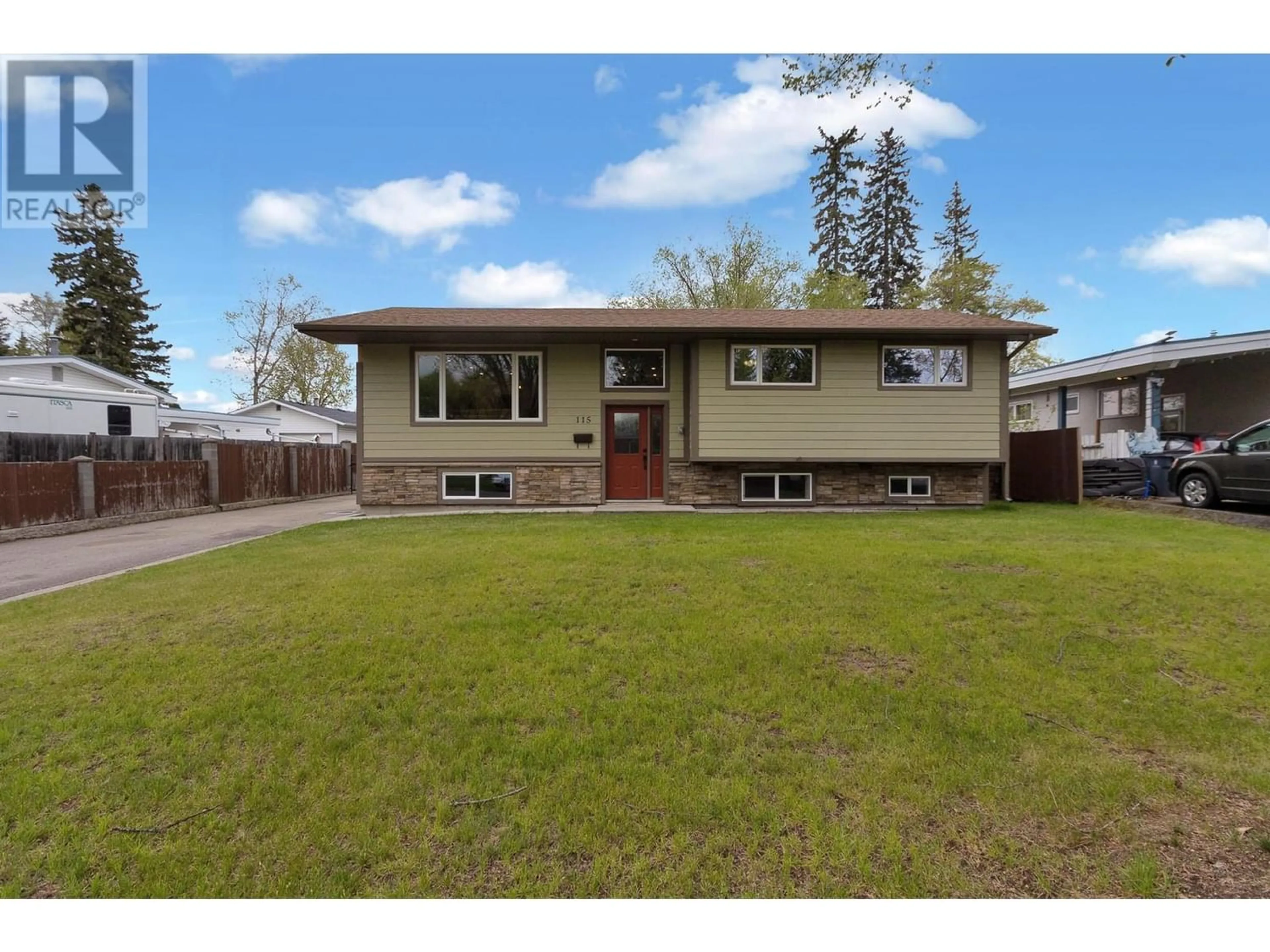 Frontside or backside of a home for 115 MCKENZIE AVENUE, Prince George British Columbia V2L4N5