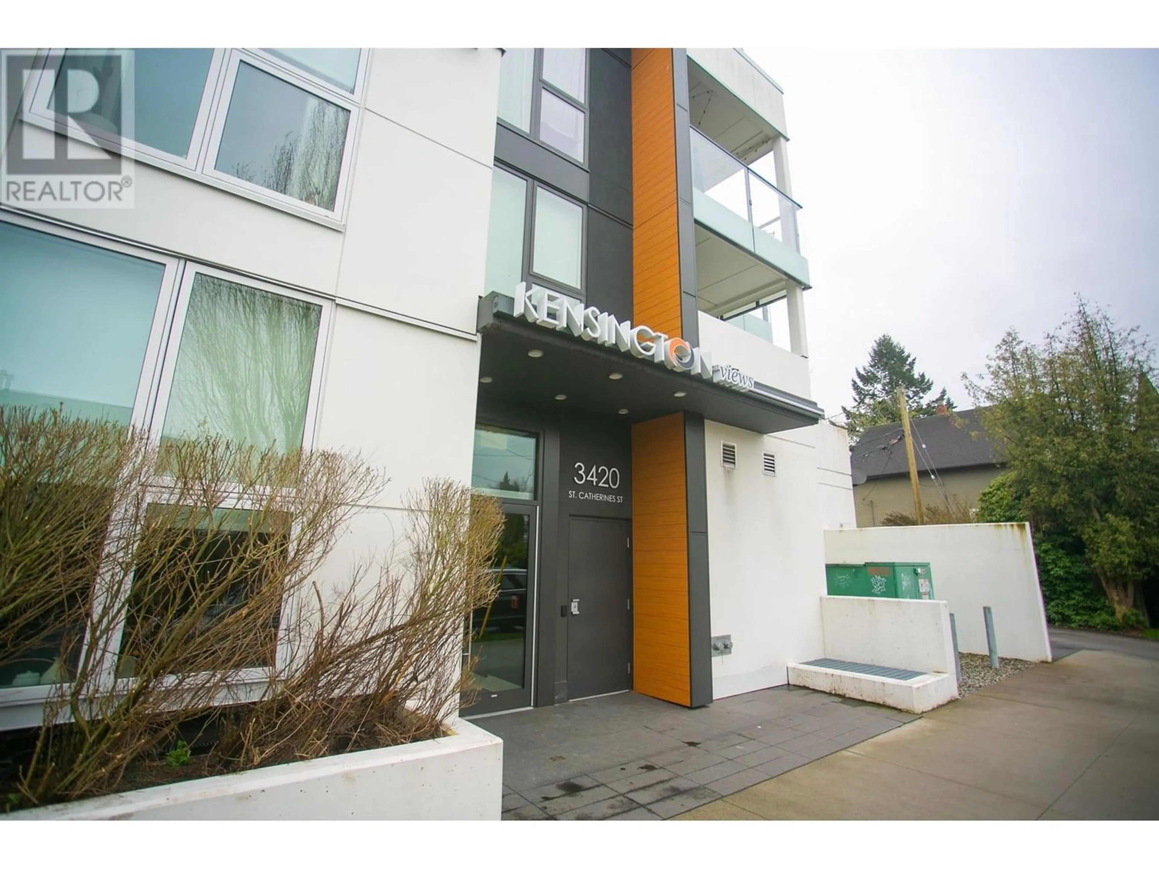 A pic from exterior of the house or condo for 306 3420 ST. CATHERINES STREET, Vancouver British Columbia V5V4K8