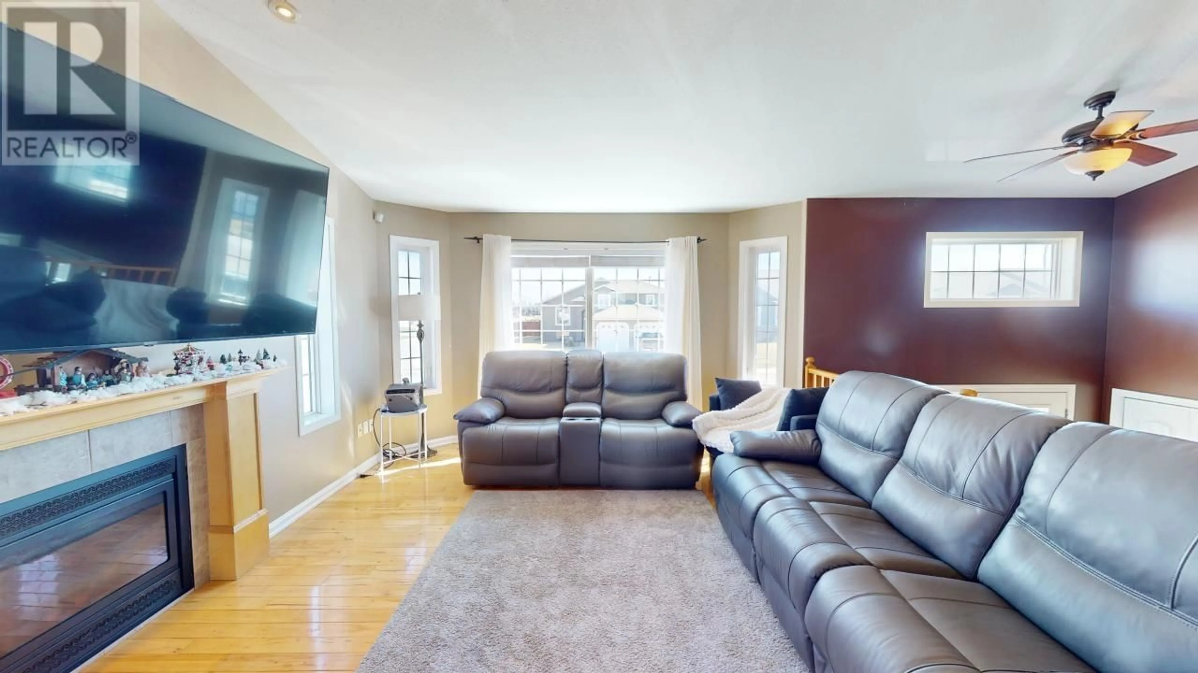Living room for 11416 103 STREET, Fort St. John British Columbia V1J7J2