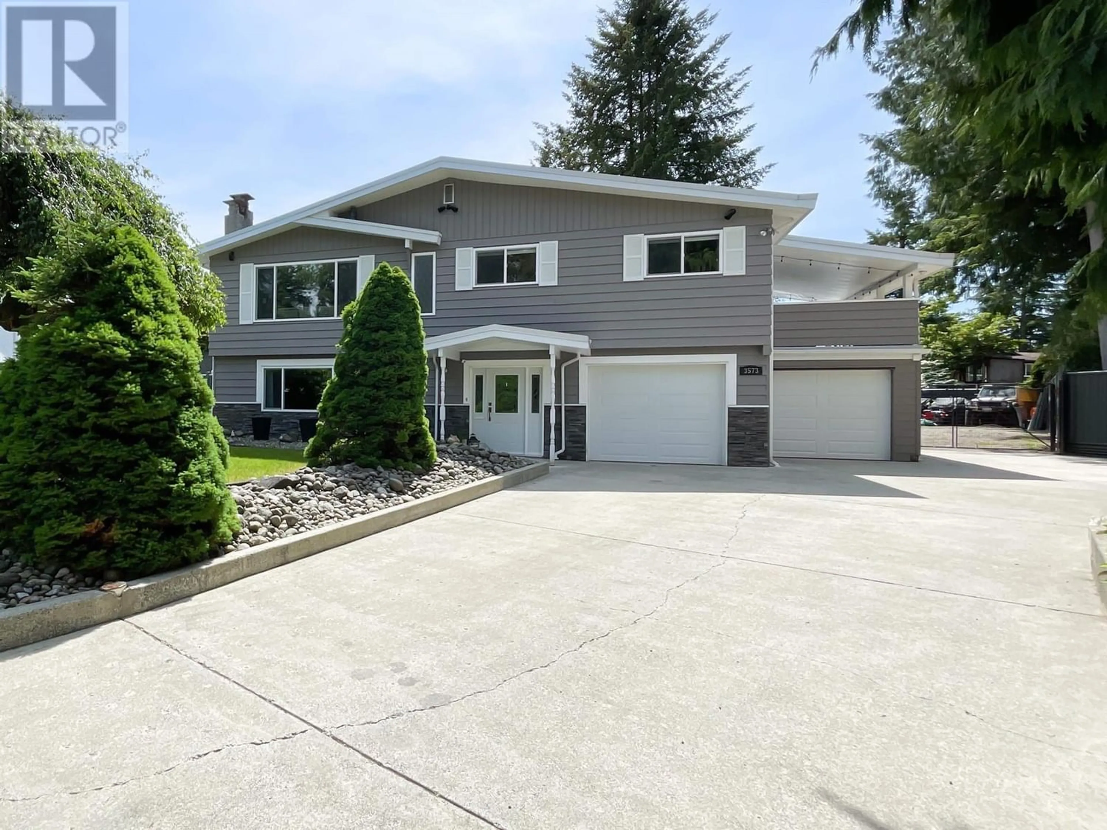 Frontside or backside of a home for 3573 HAMILTON STREET, Port Coquitlam British Columbia V3B2Z8