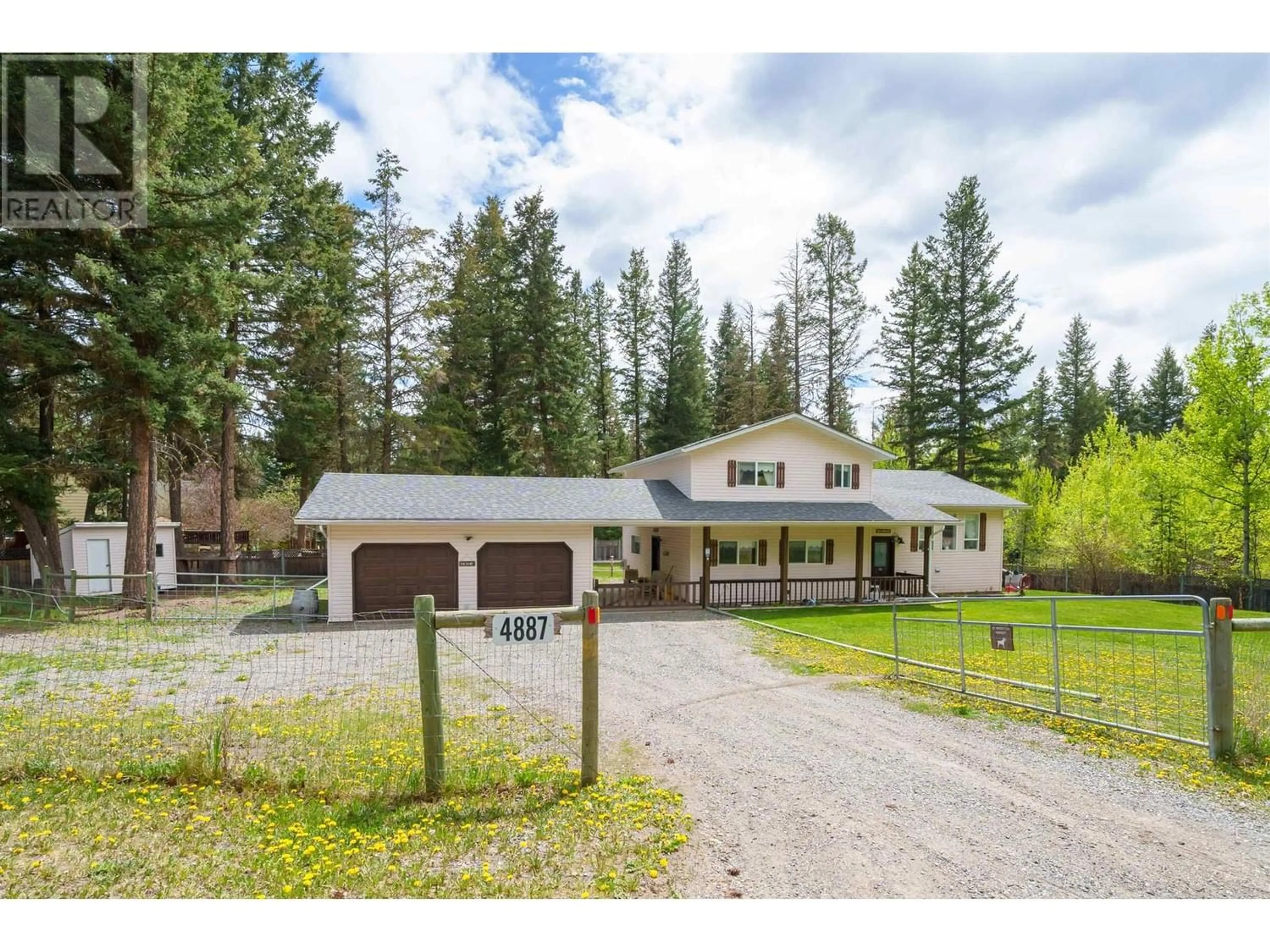 Frontside or backside of a home for 4887 MEESQUONO TRAIL, 108 Mile Ranch British Columbia V0K2Z0