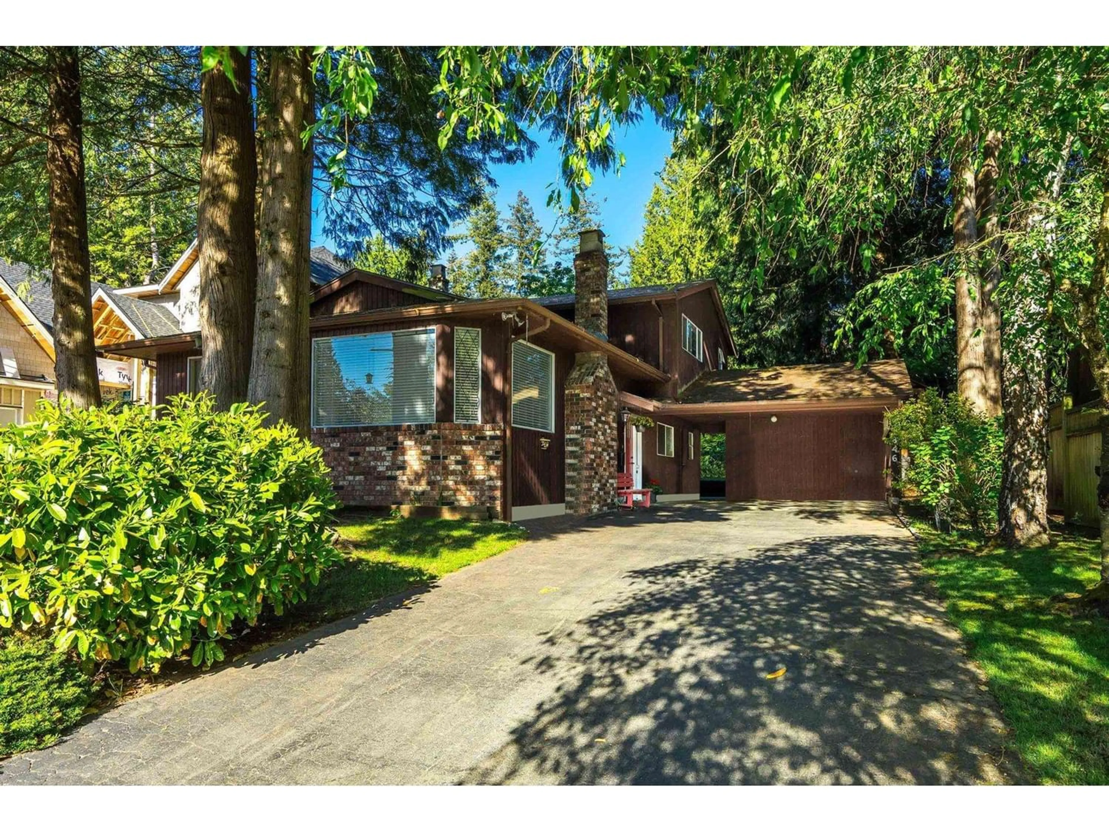 Frontside or backside of a home for 1846 127A STREET, Surrey British Columbia V4A5H6