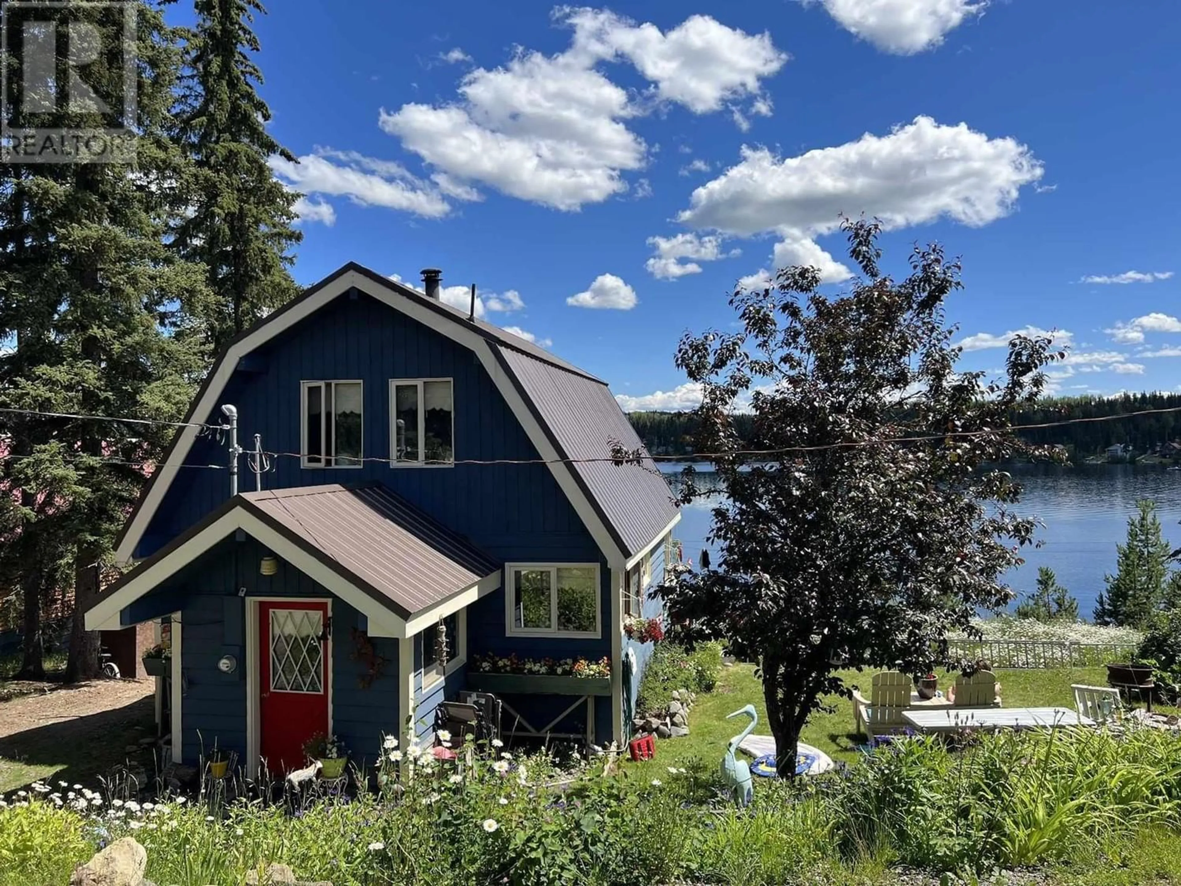 Cottage for 7522 BURGESS ROAD, Deka Lake / Sulphurous / Hathaway Lakes British Columbia V0K1X3