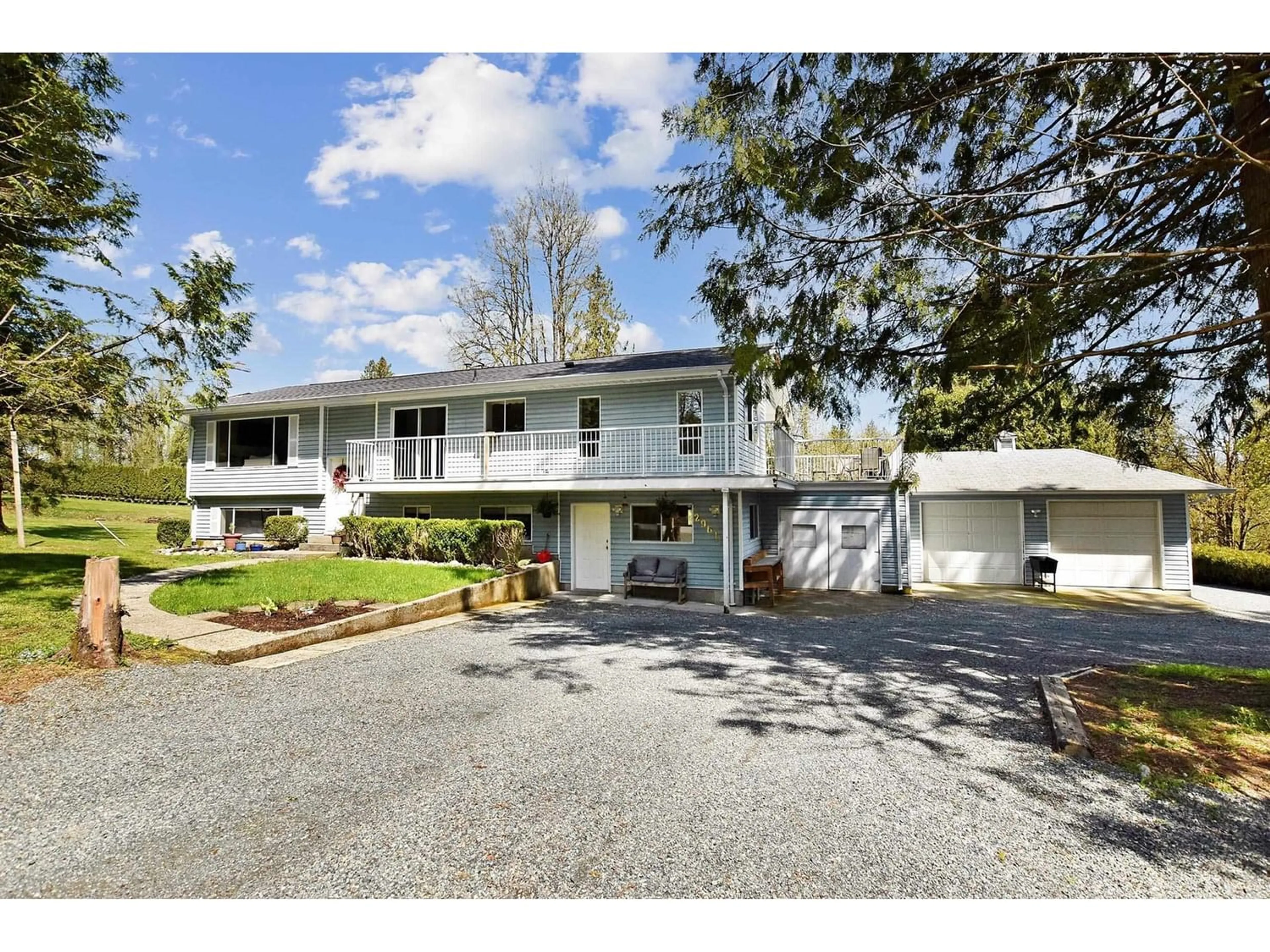 Frontside or backside of a home for 29615 CAMELOT AVENUE, Abbotsford British Columbia V4X2E5