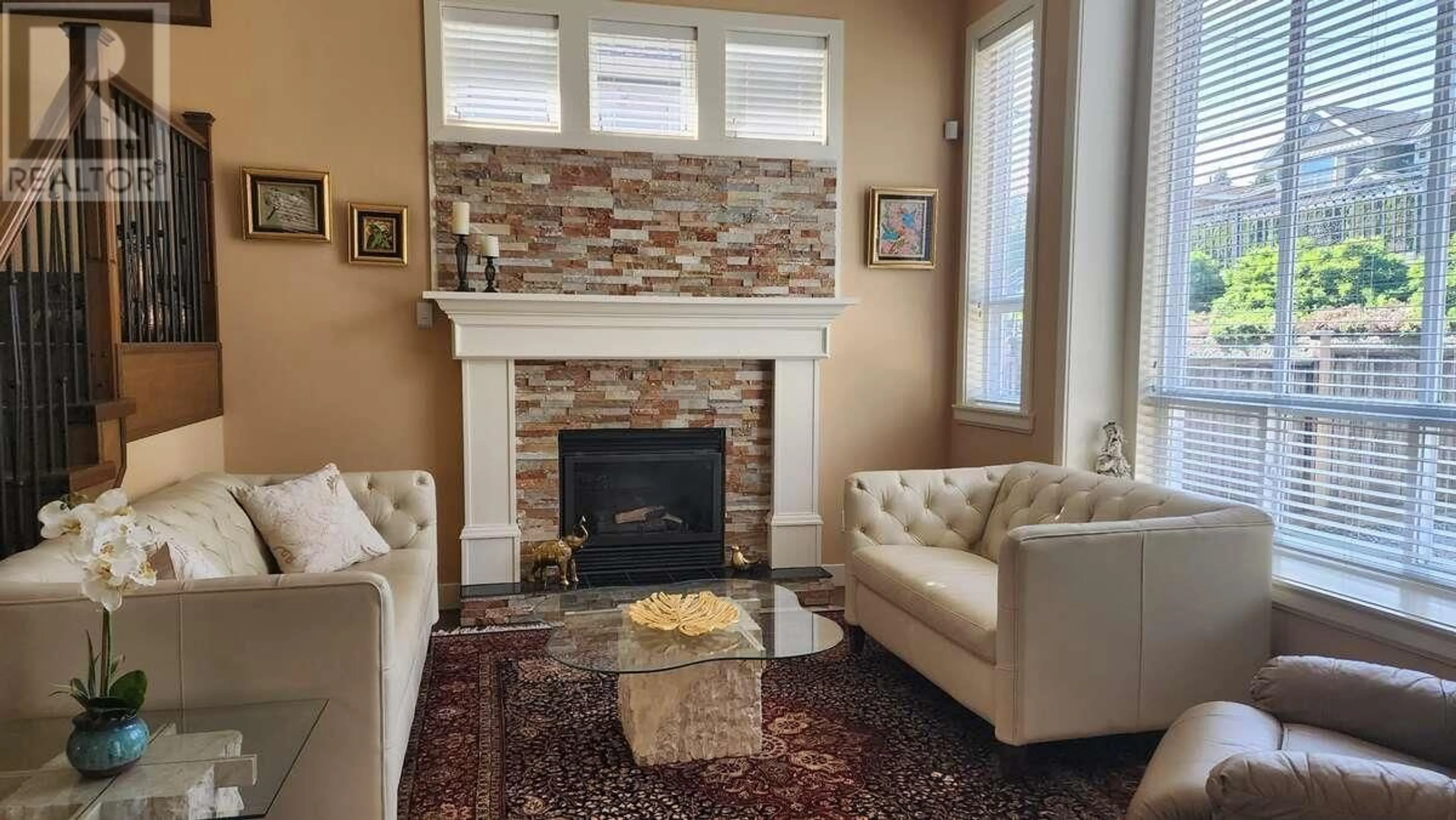 Living room with furniture, ceramic/tile floor for 5158 FRANCES STREET, Burnaby British Columbia V5B1T3