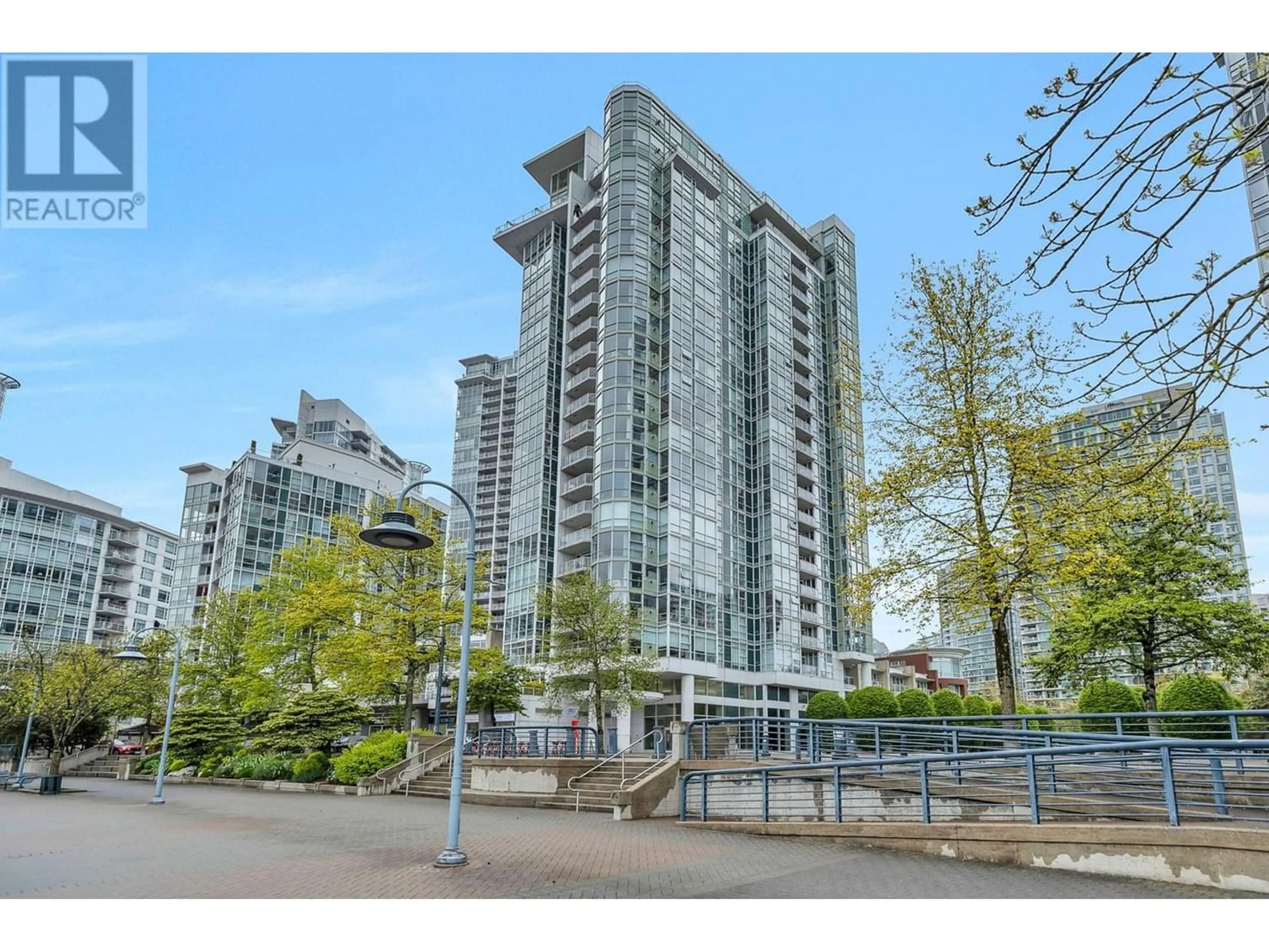 A pic from exterior of the house or condo for 2005 1077 MARINASIDE CRESCENT, Vancouver British Columbia V6Z2Z5