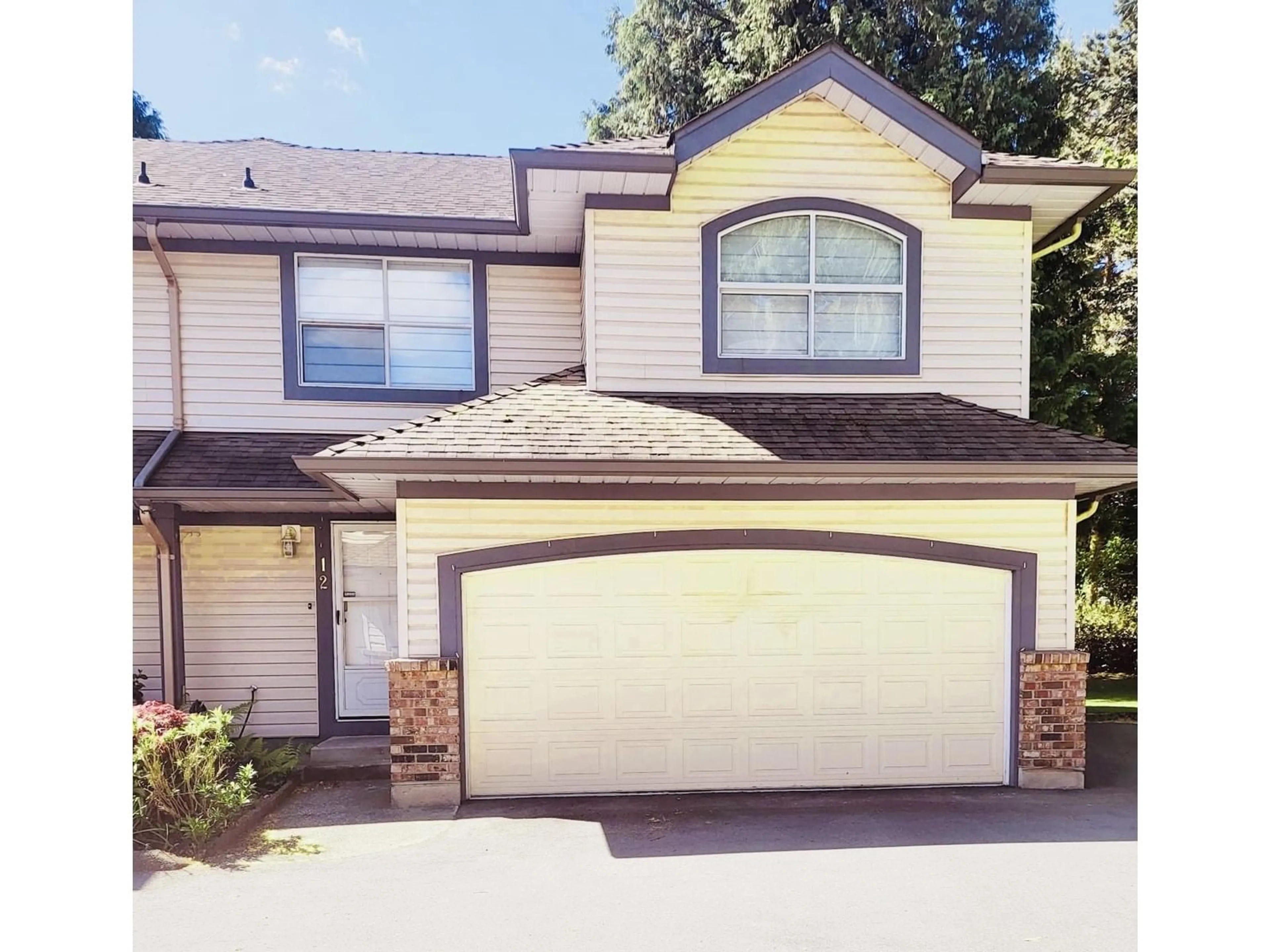 Frontside or backside of a home for 12 8257 121A STREET, Surrey British Columbia V3W3R4