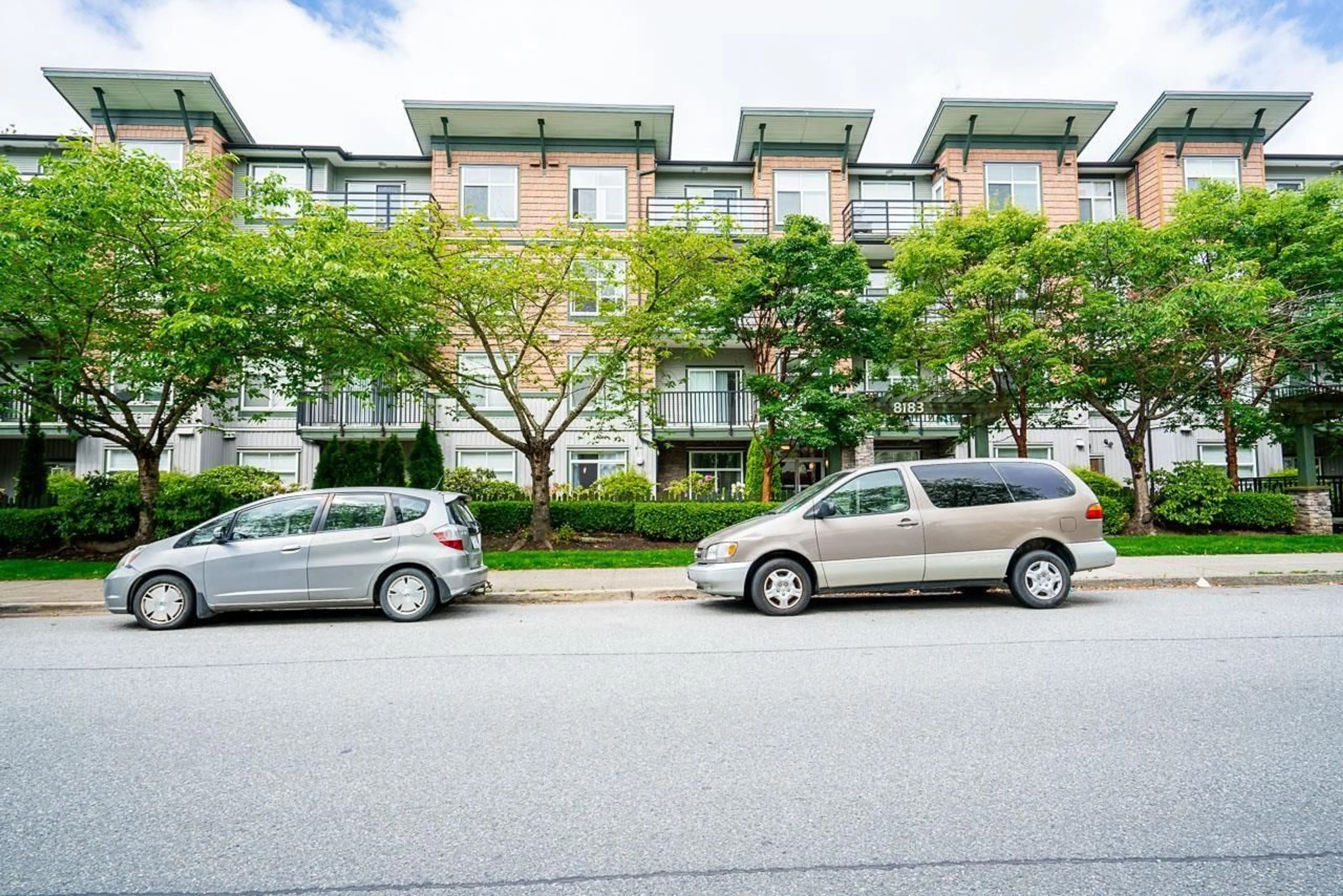 A pic from exterior of the house or condo for 215 8183 121A STREET, Surrey British Columbia V3W1S7