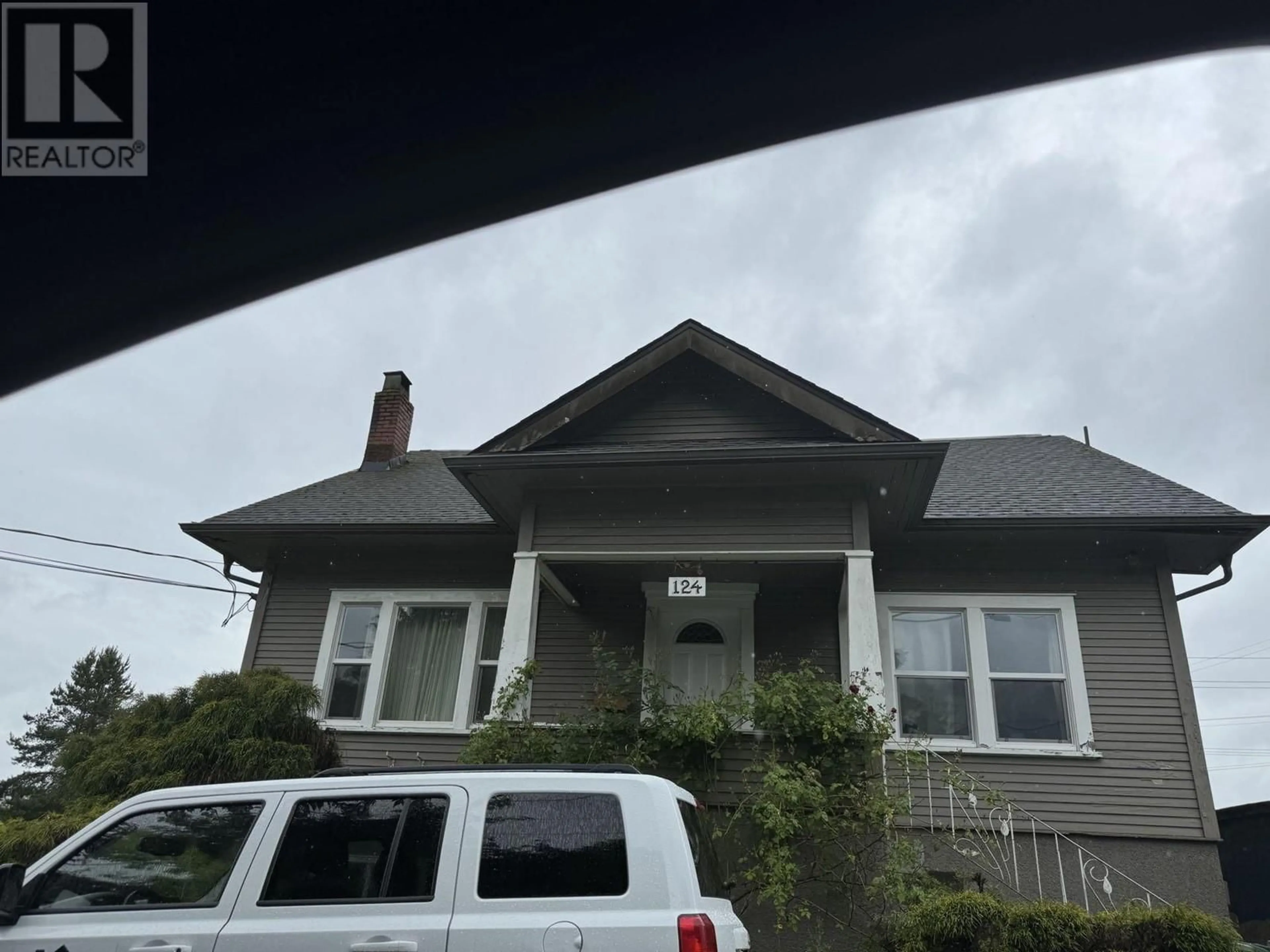Unknown for 124 MCINNES STREET, New Westminster British Columbia V3M3W8