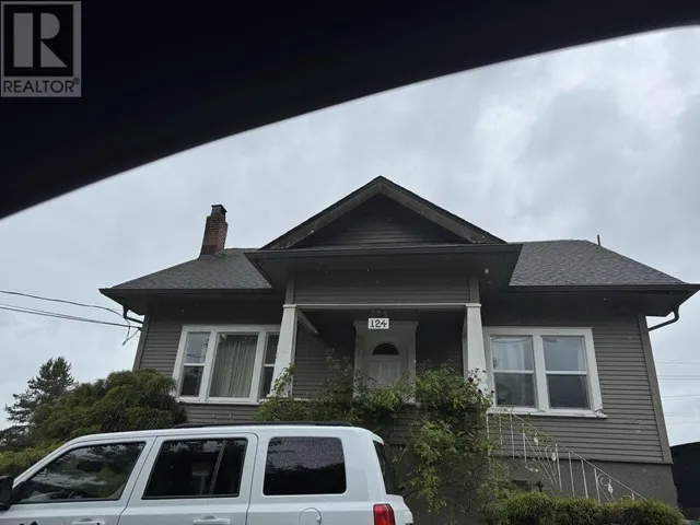 124 MCINNES STREET, New Westminster 4